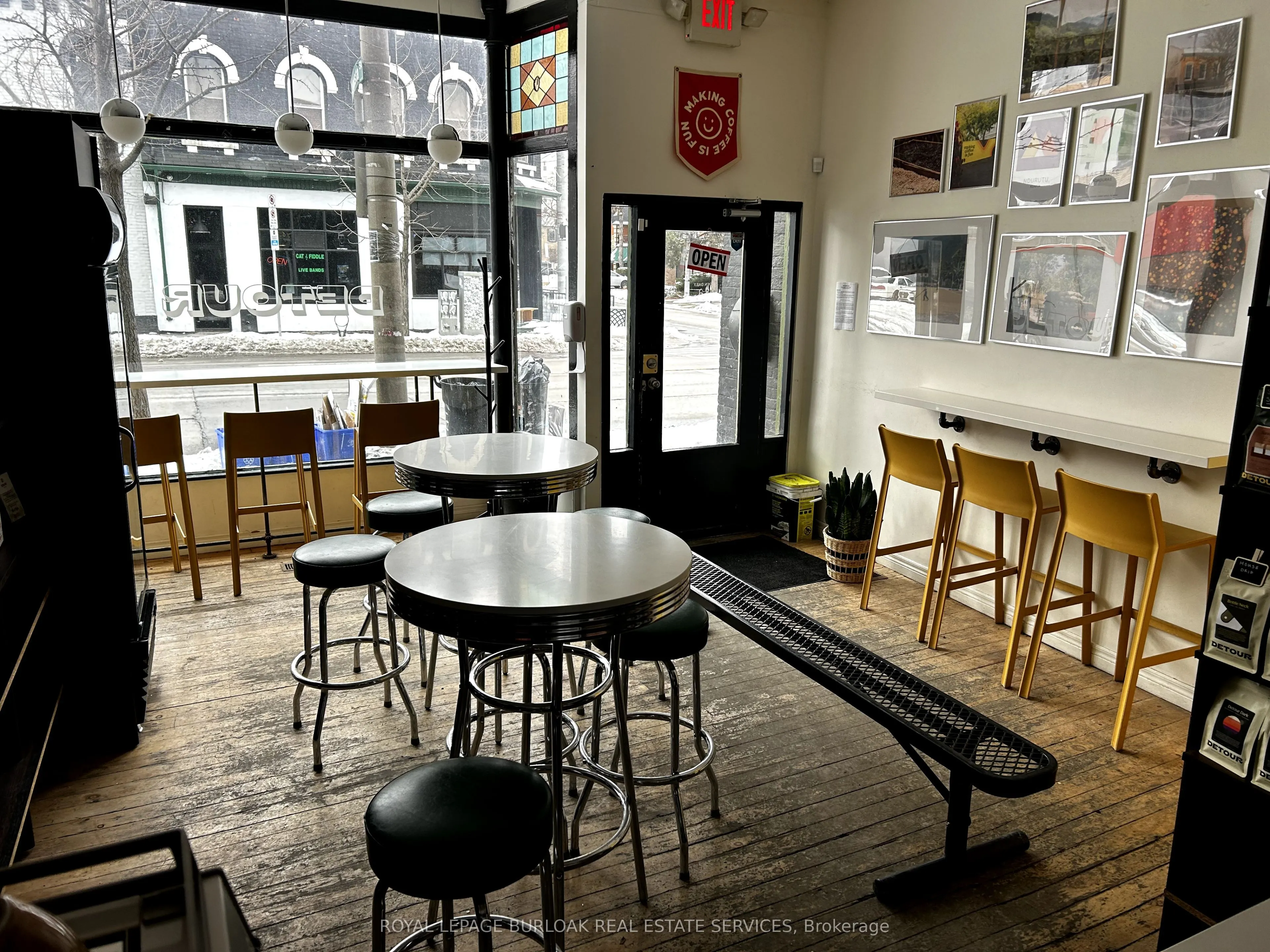 175 John Street S