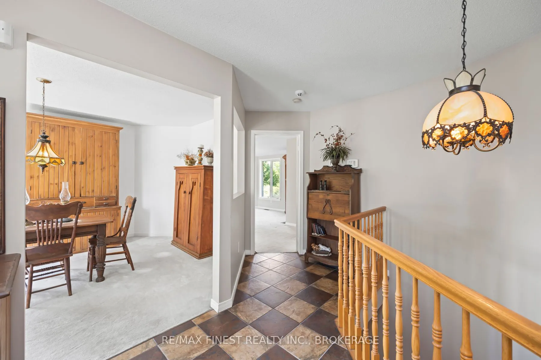 941 MALVERN Terrace