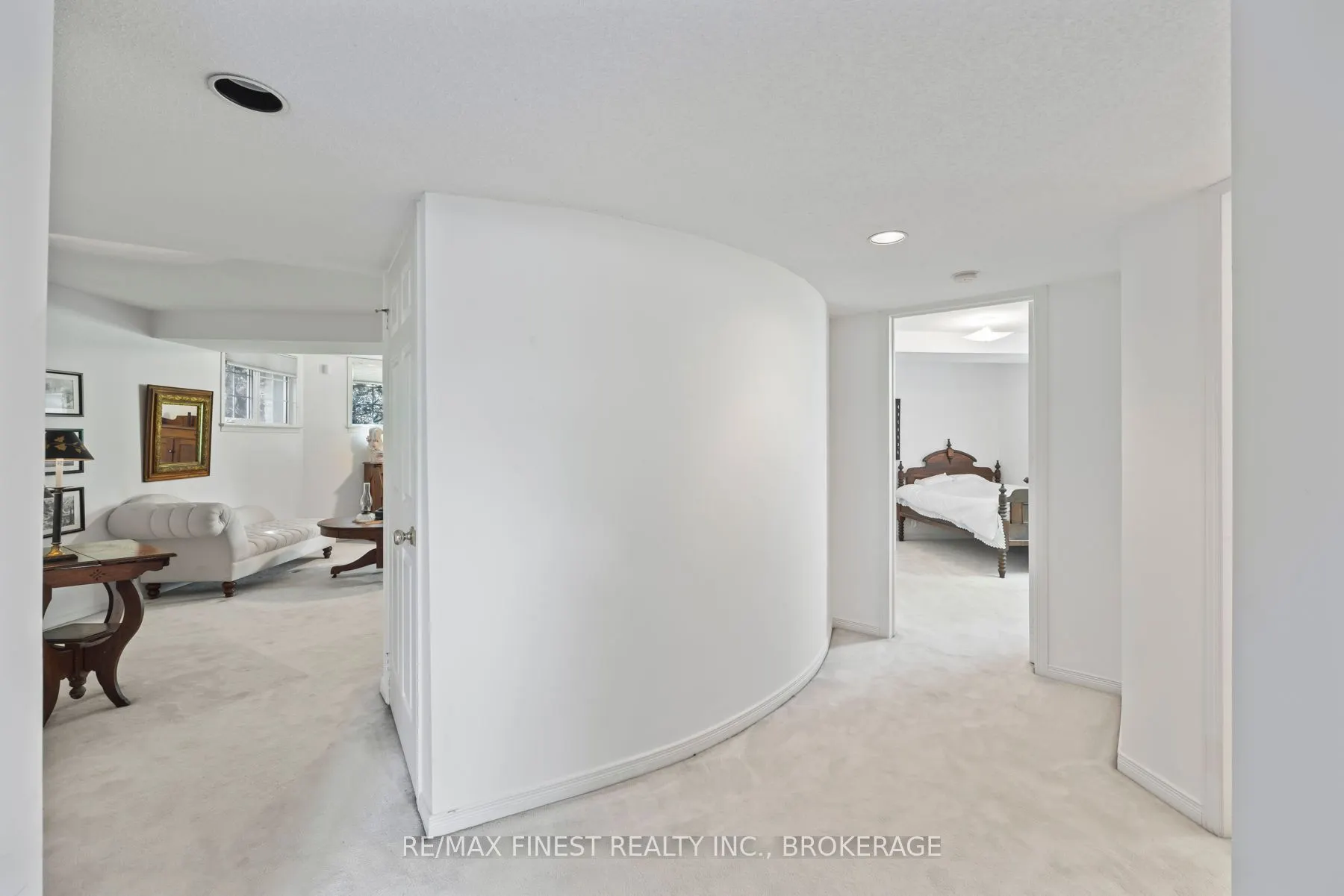 941 MALVERN Terrace