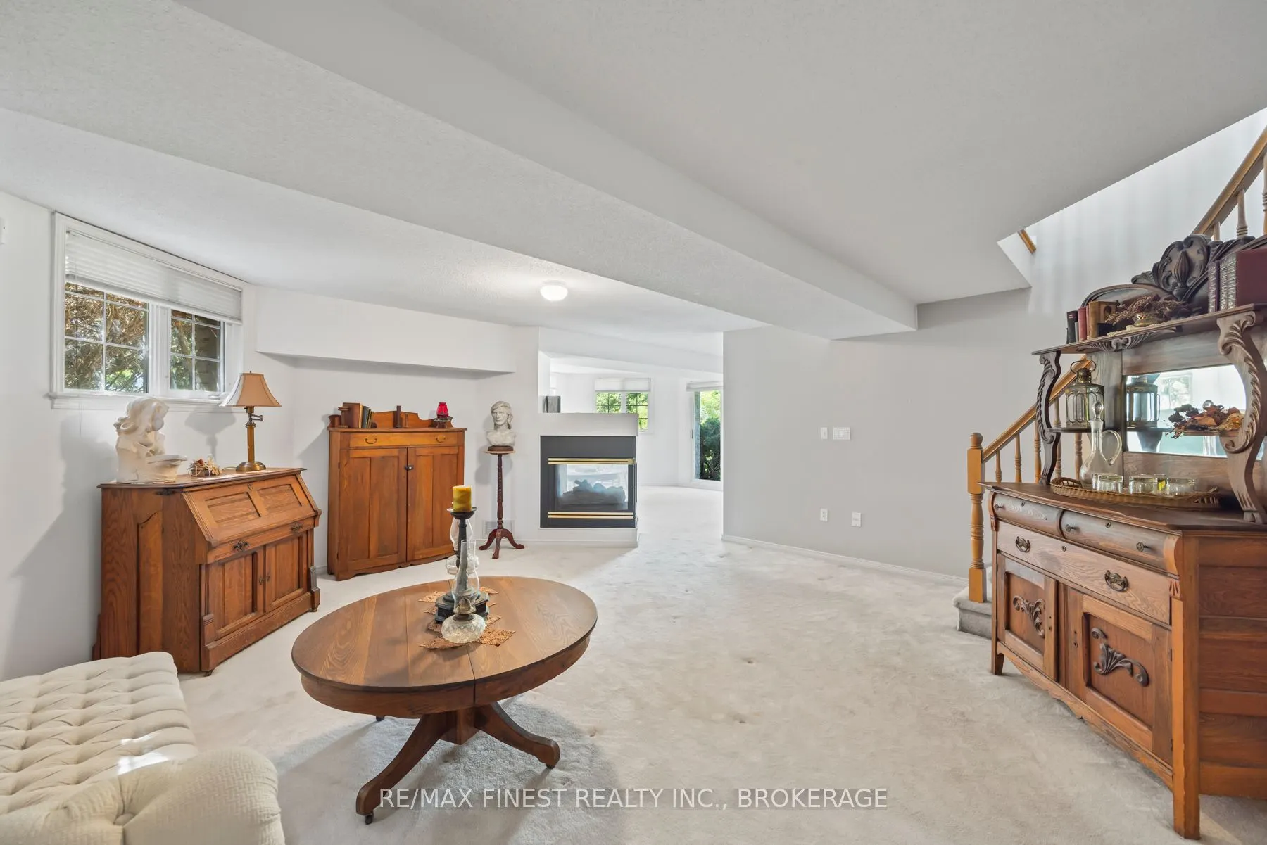 941 MALVERN Terrace