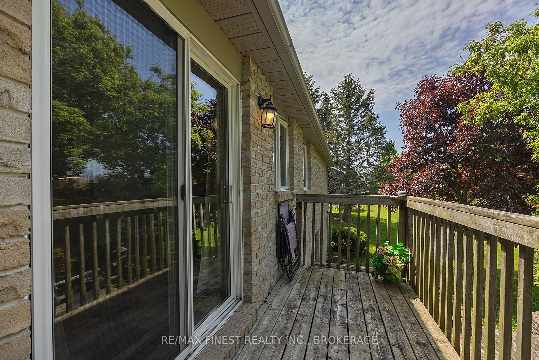 941 MALVERN Terrace