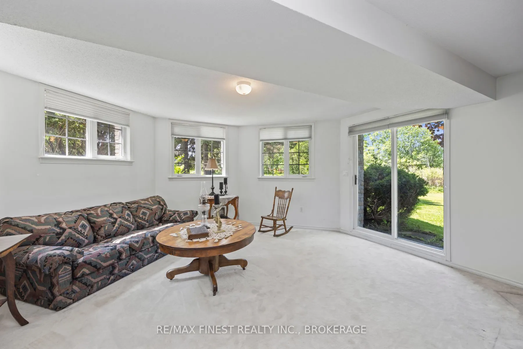 941 MALVERN Terrace