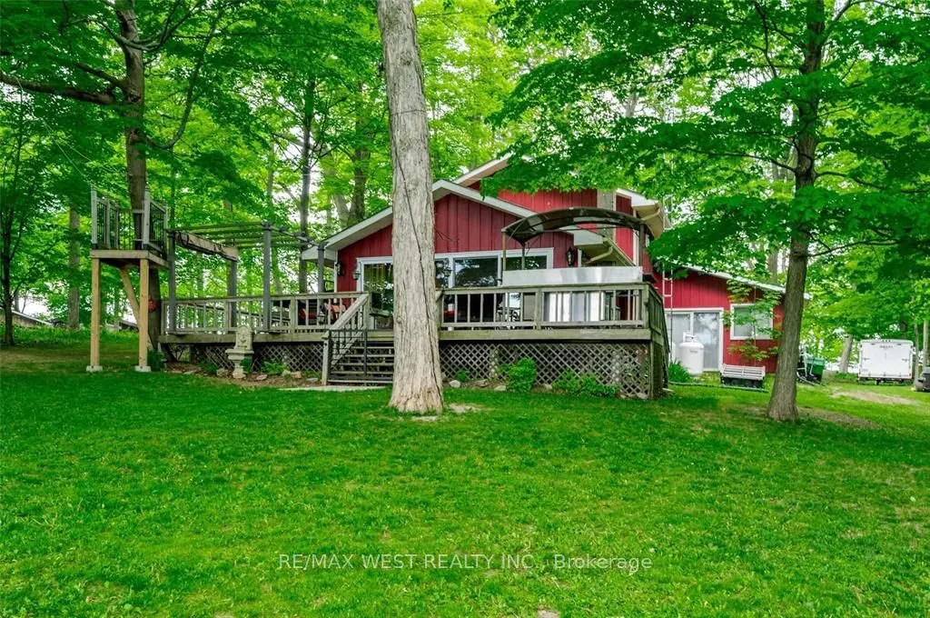5374 Close Point Road, #15