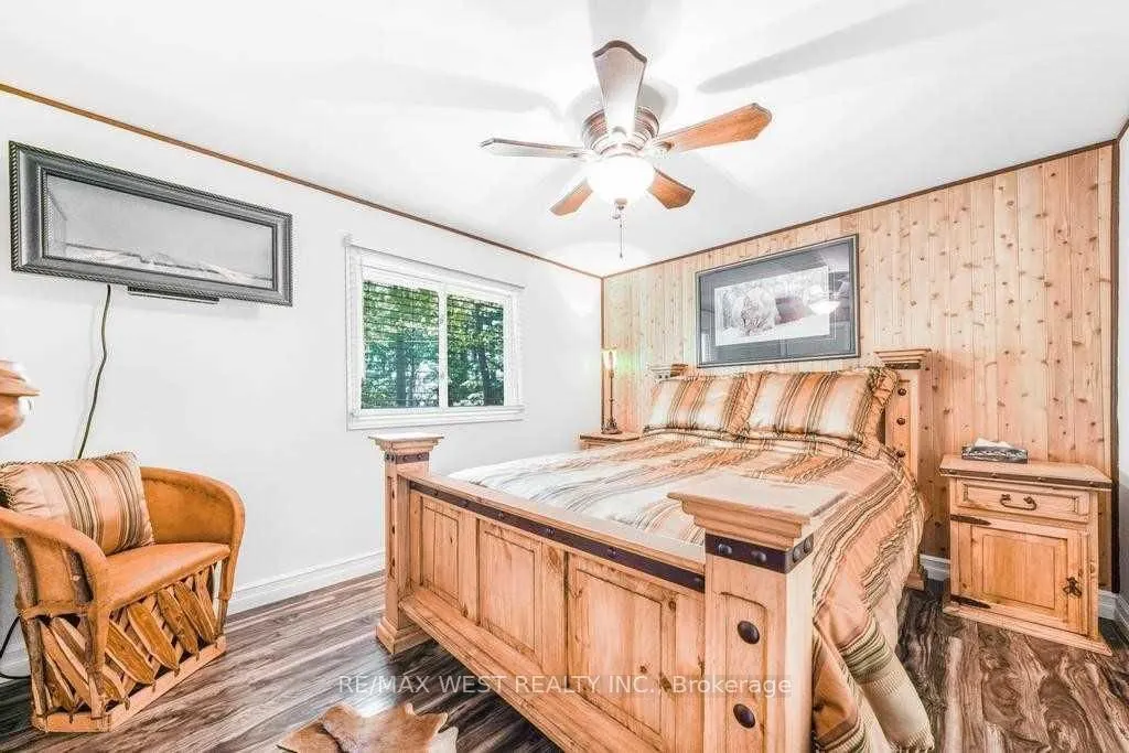 5374 Close Point Road, #15
