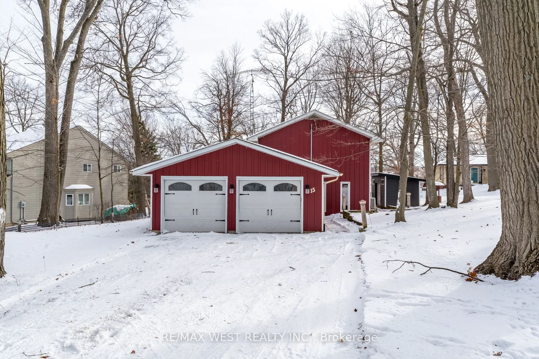 5374 Close Point Road, #15
