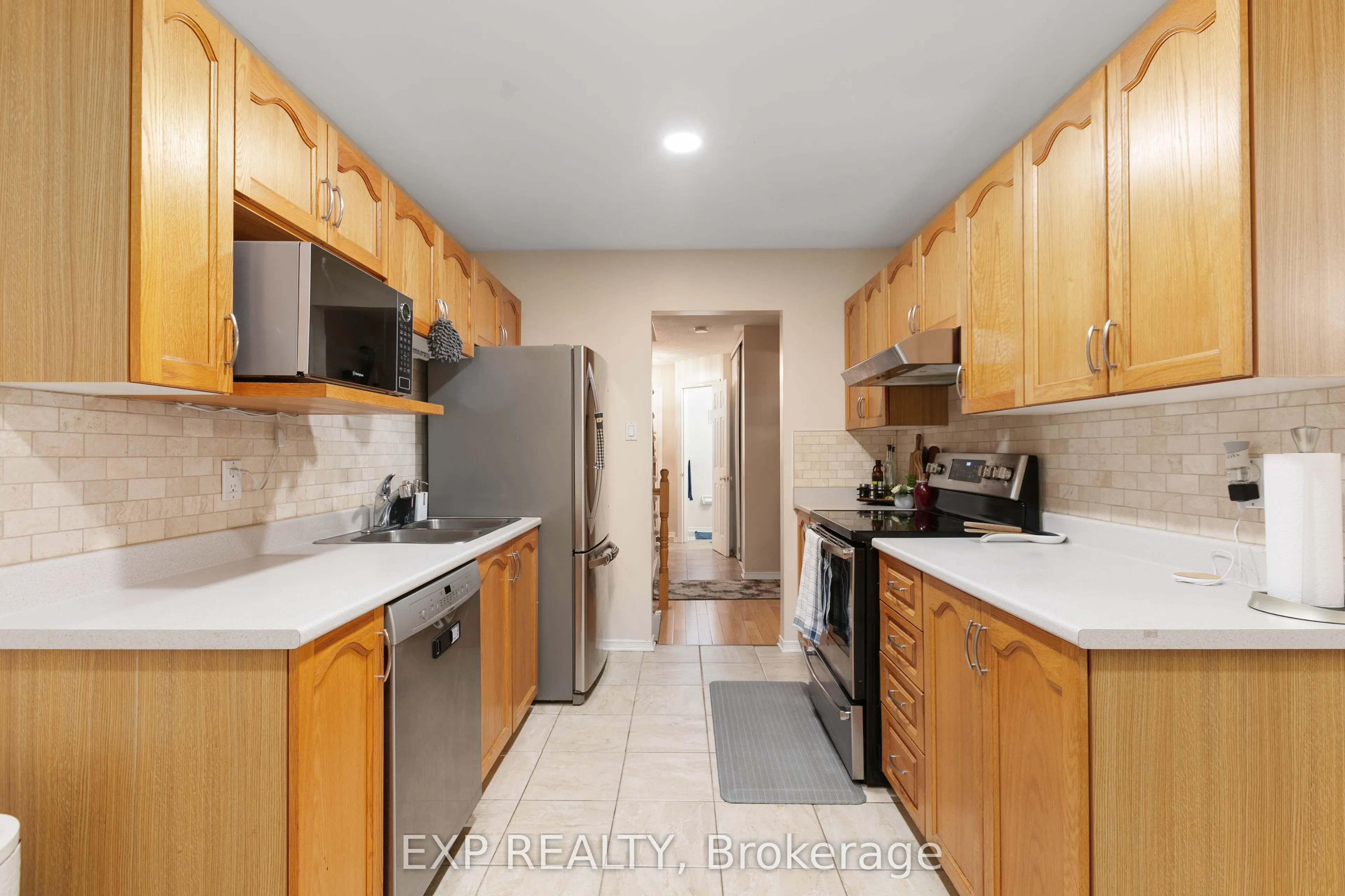122 Markland Crescent