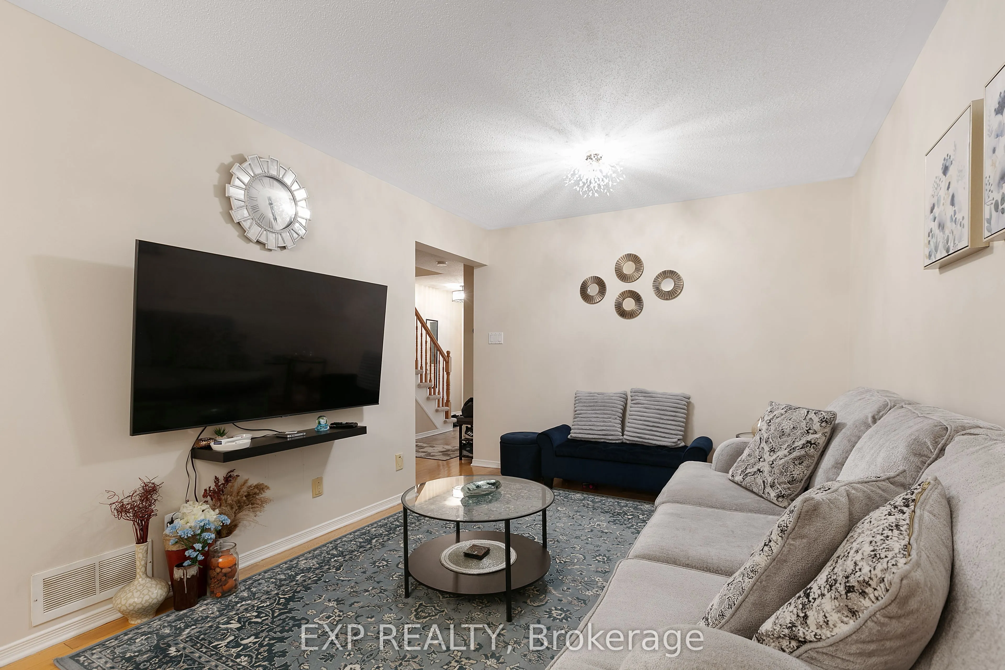 122 Markland Crescent