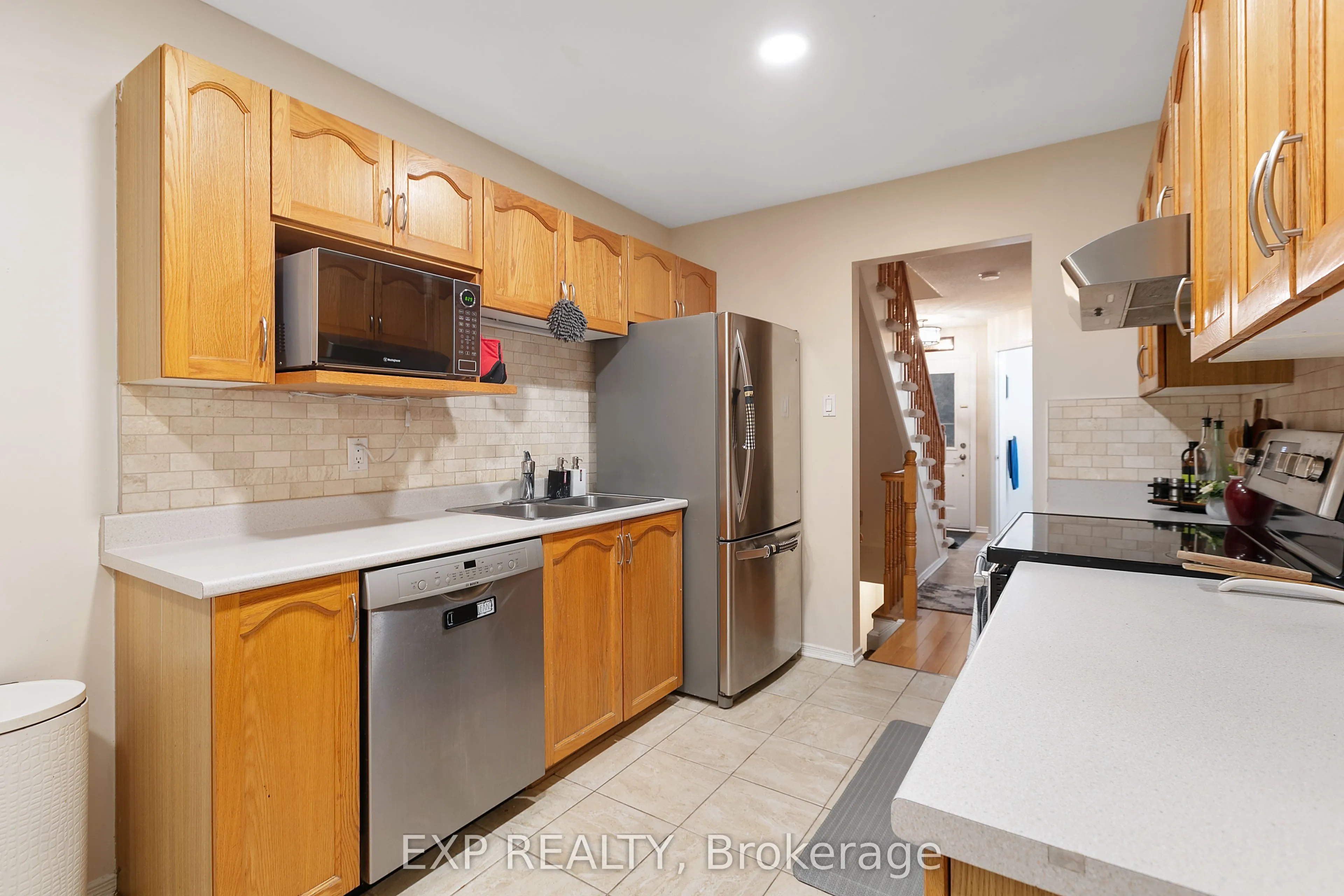 122 Markland Crescent
