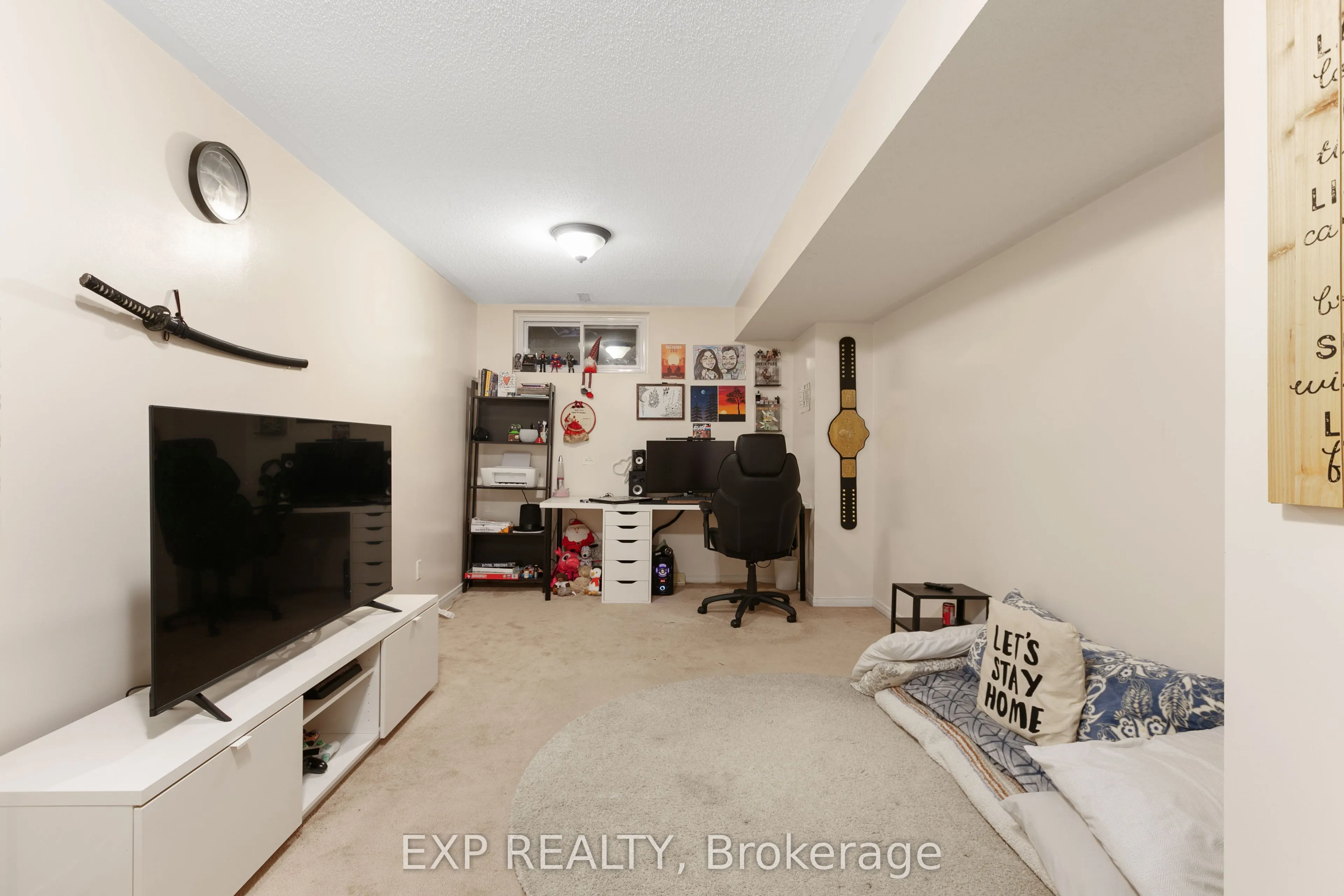 122 Markland Crescent