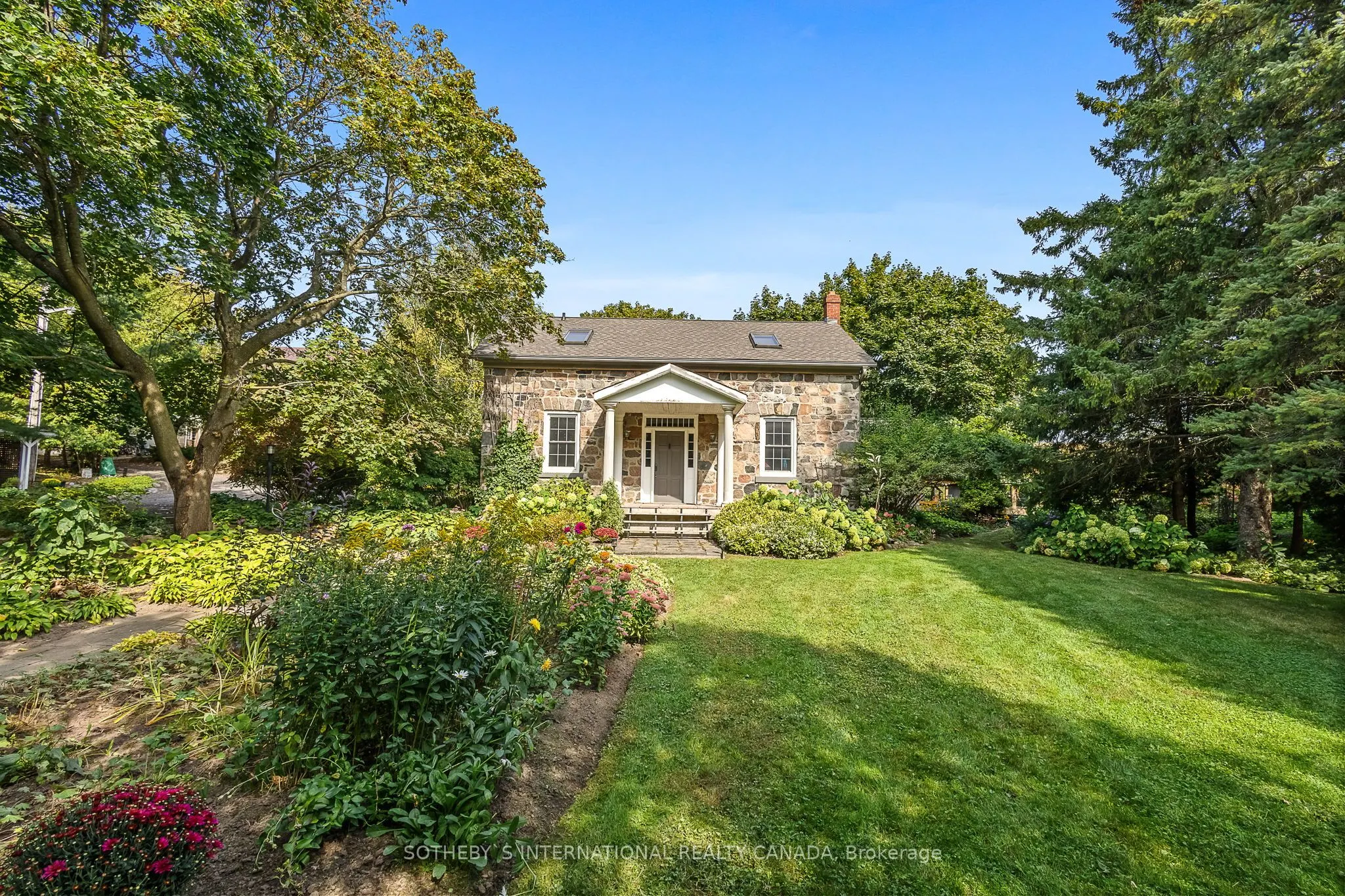 2402 Ganaraska Road