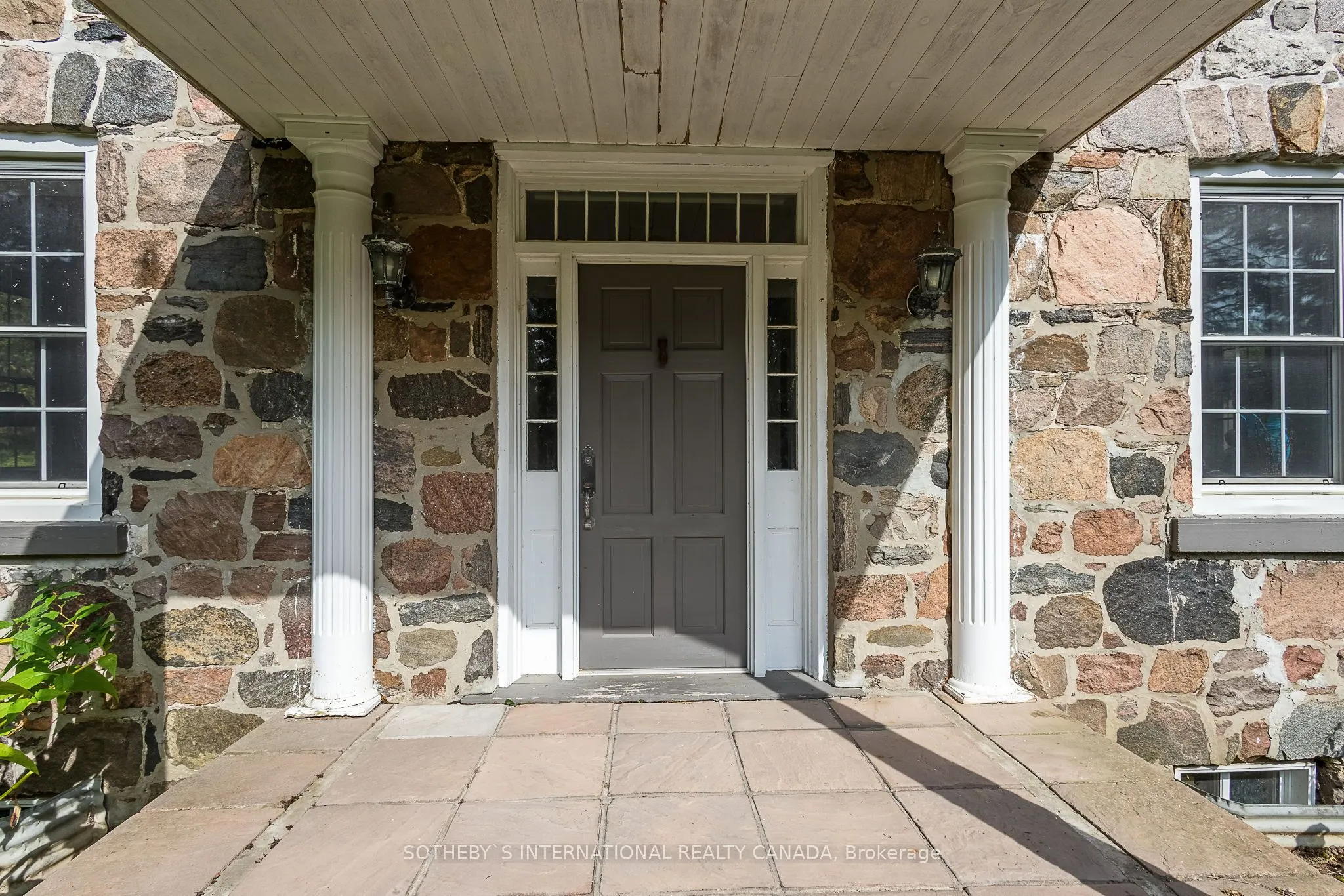 2402 Ganaraska Road