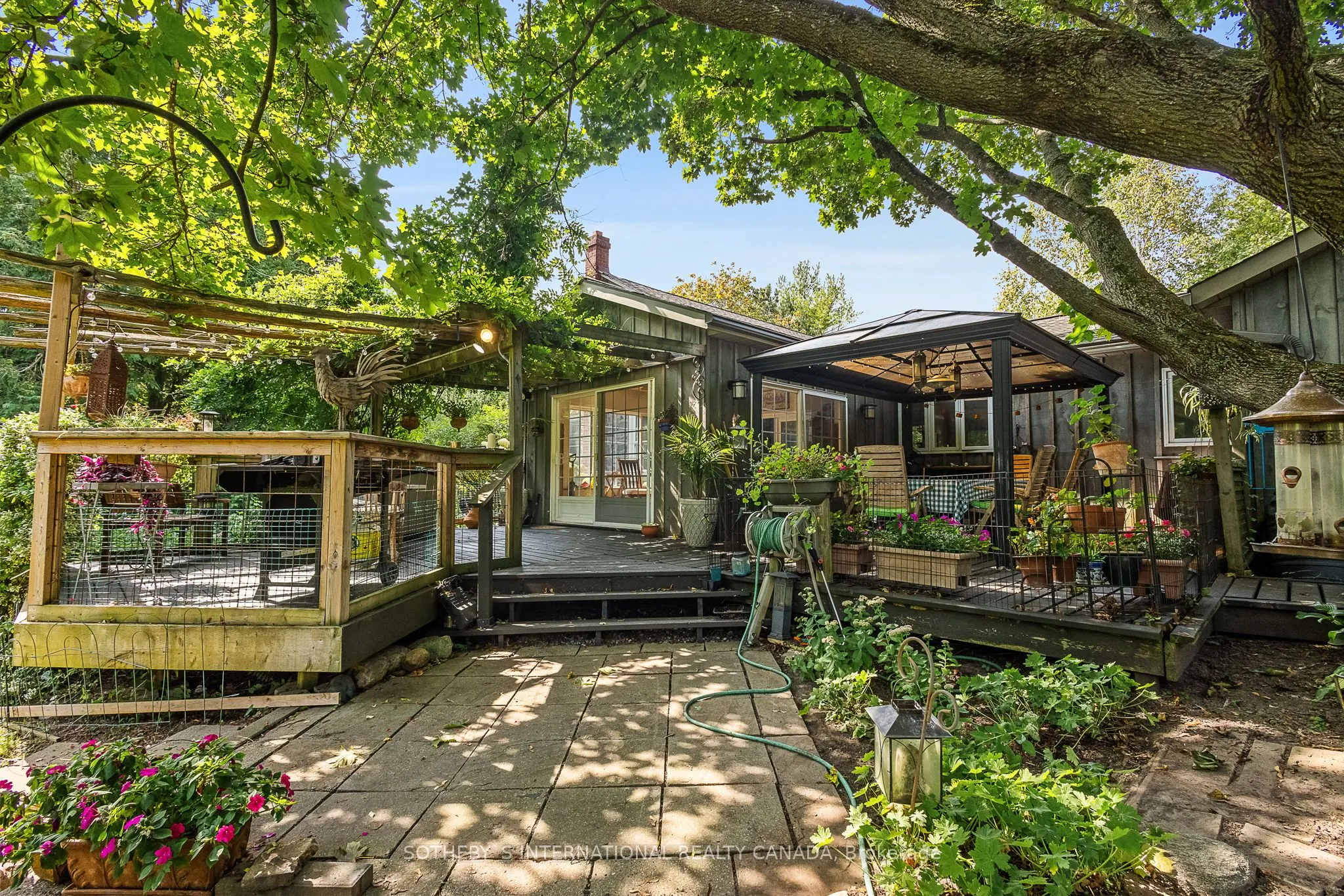2402 Ganaraska Road