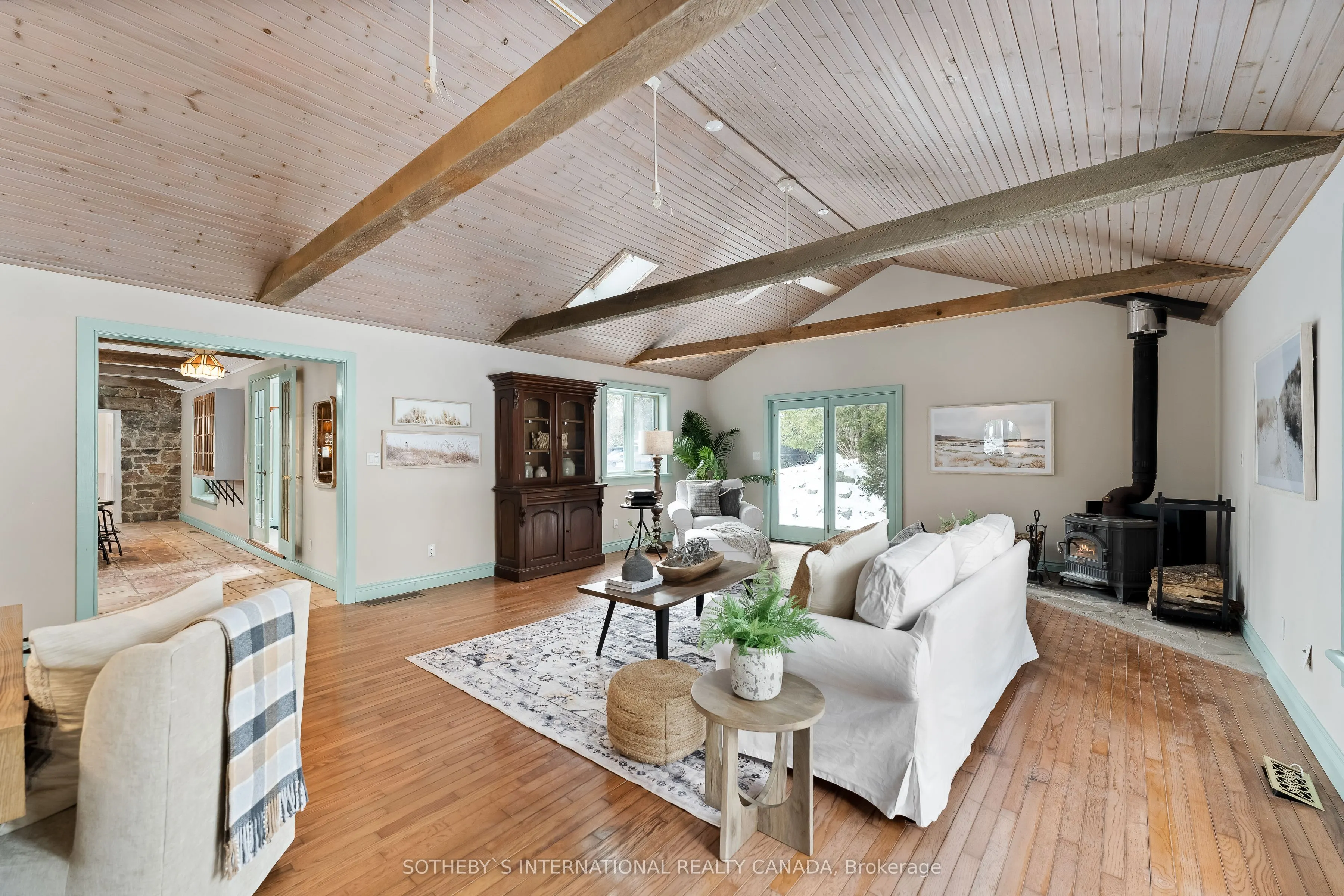 2402 Ganaraska Road