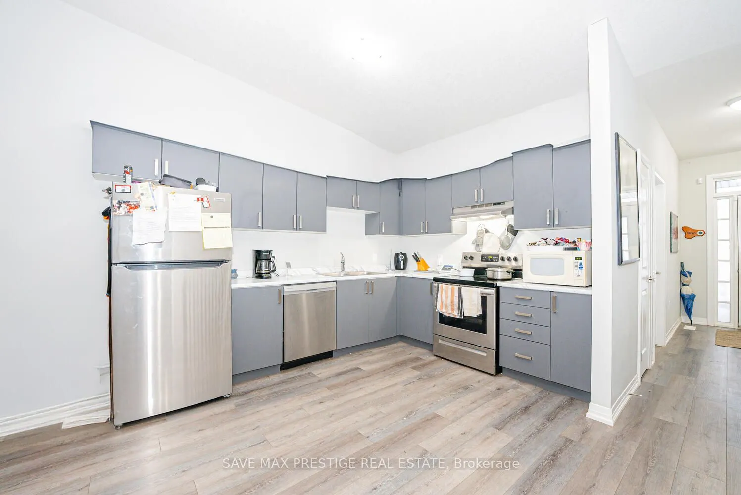 550 Grey Street #11