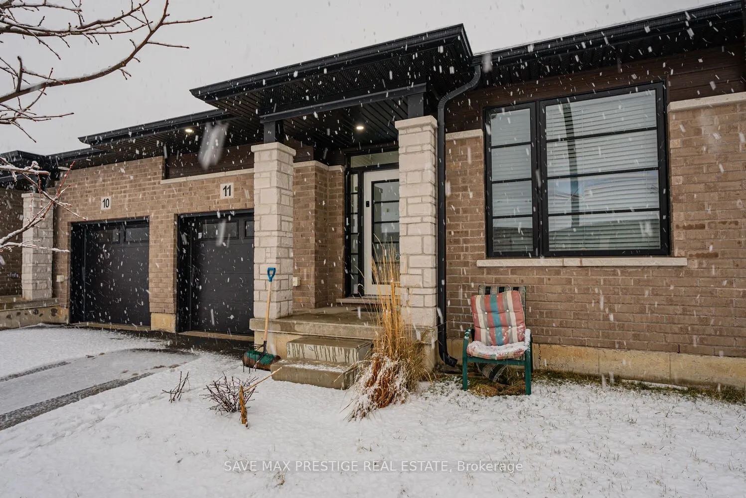 550 Grey Street #11