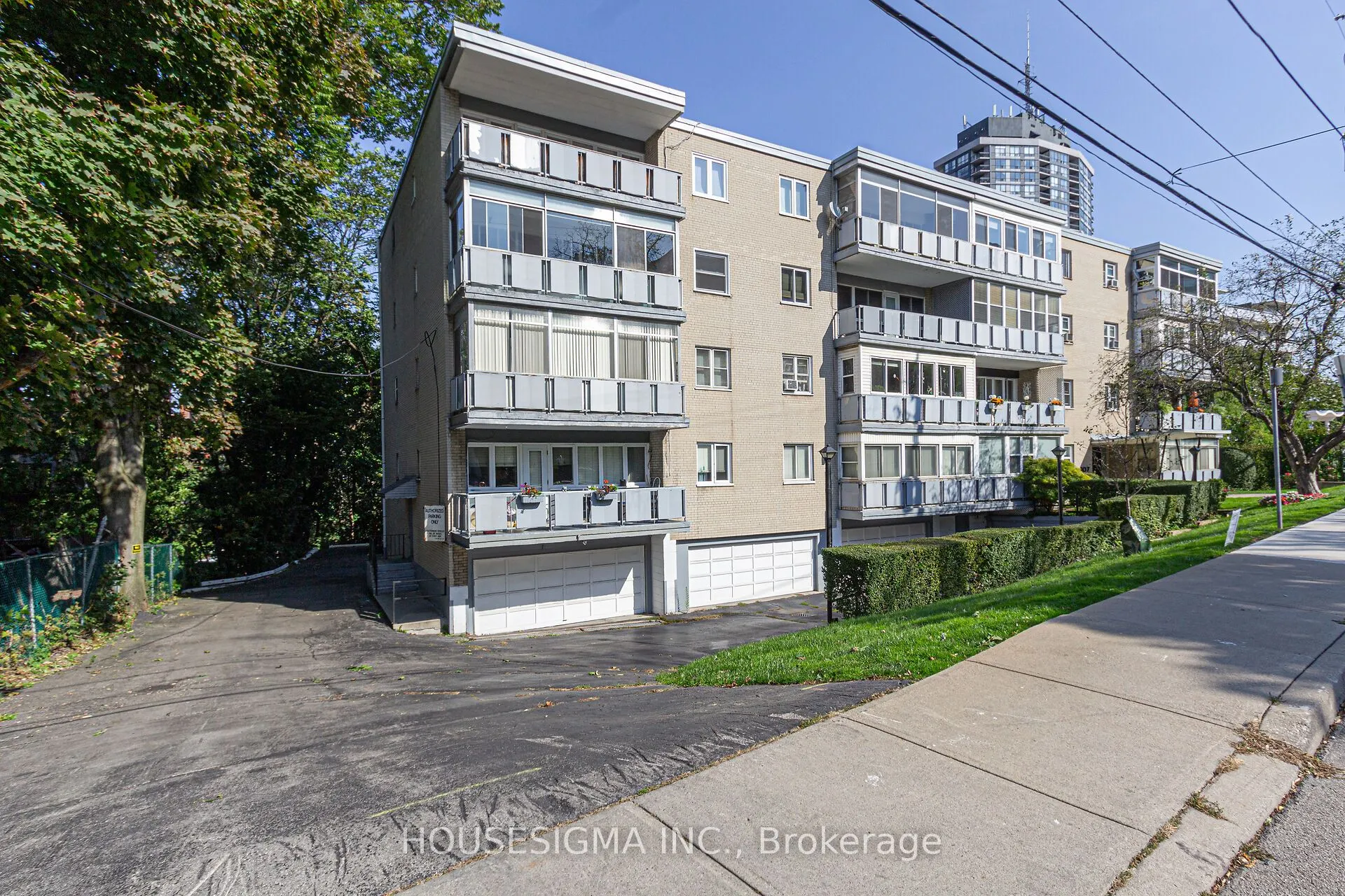 107 St. Joseph's Drive, #307