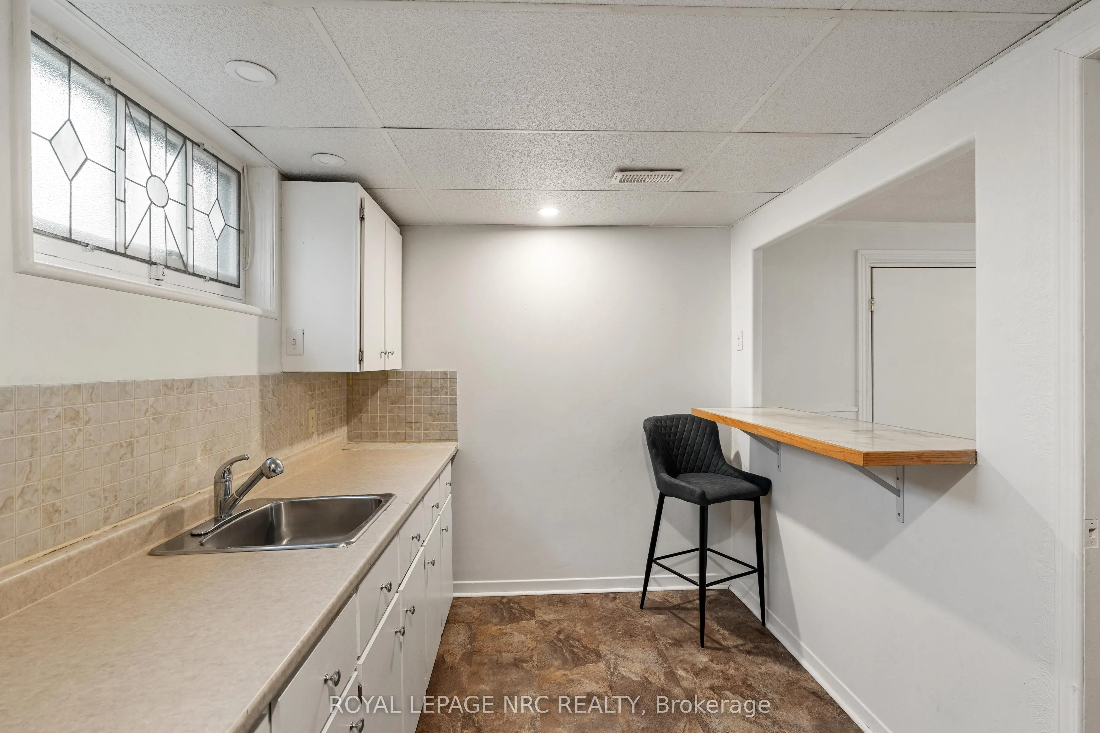 79 Powerview Avenue