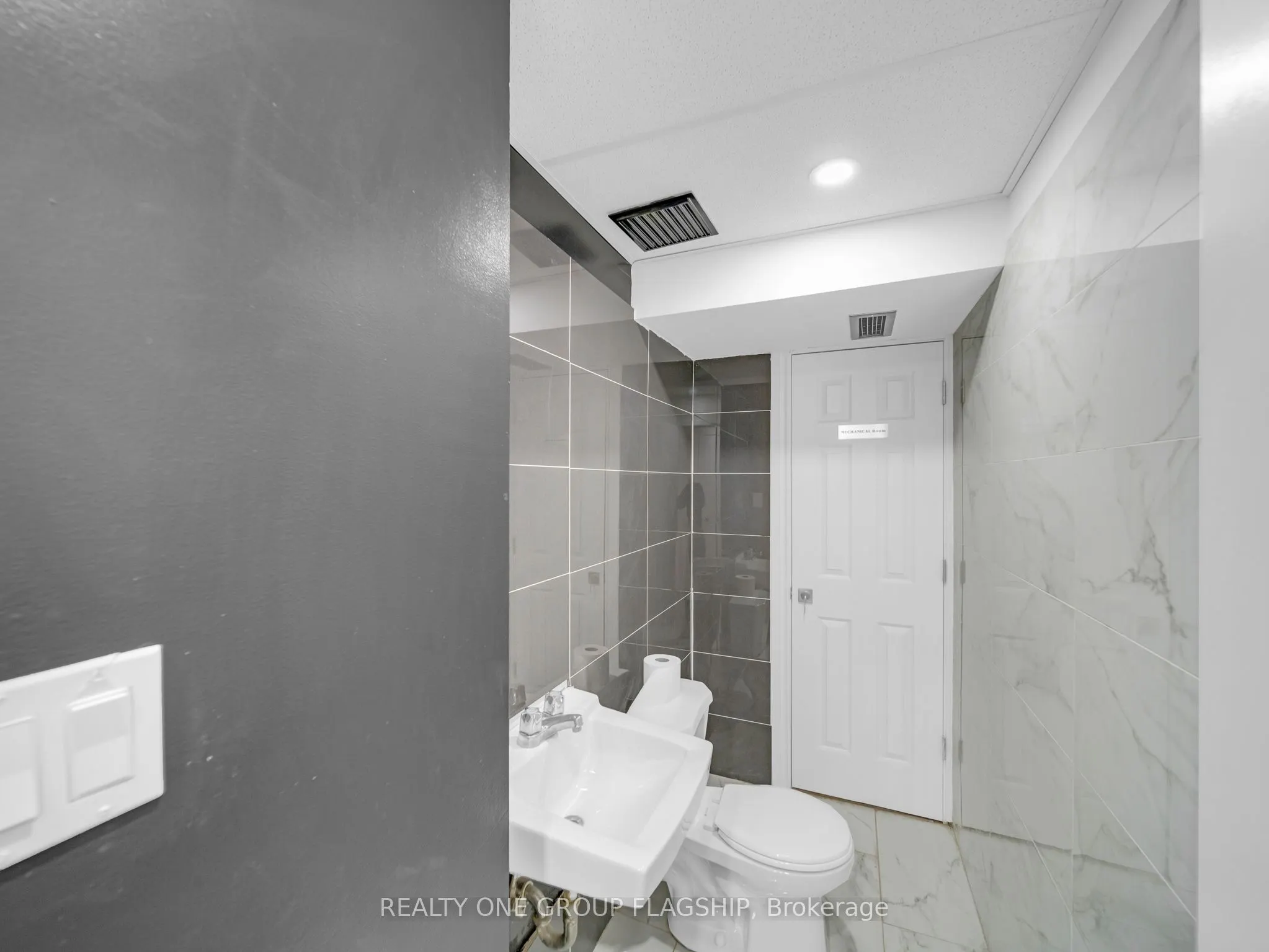 3514 WALKER Road, #3540-42