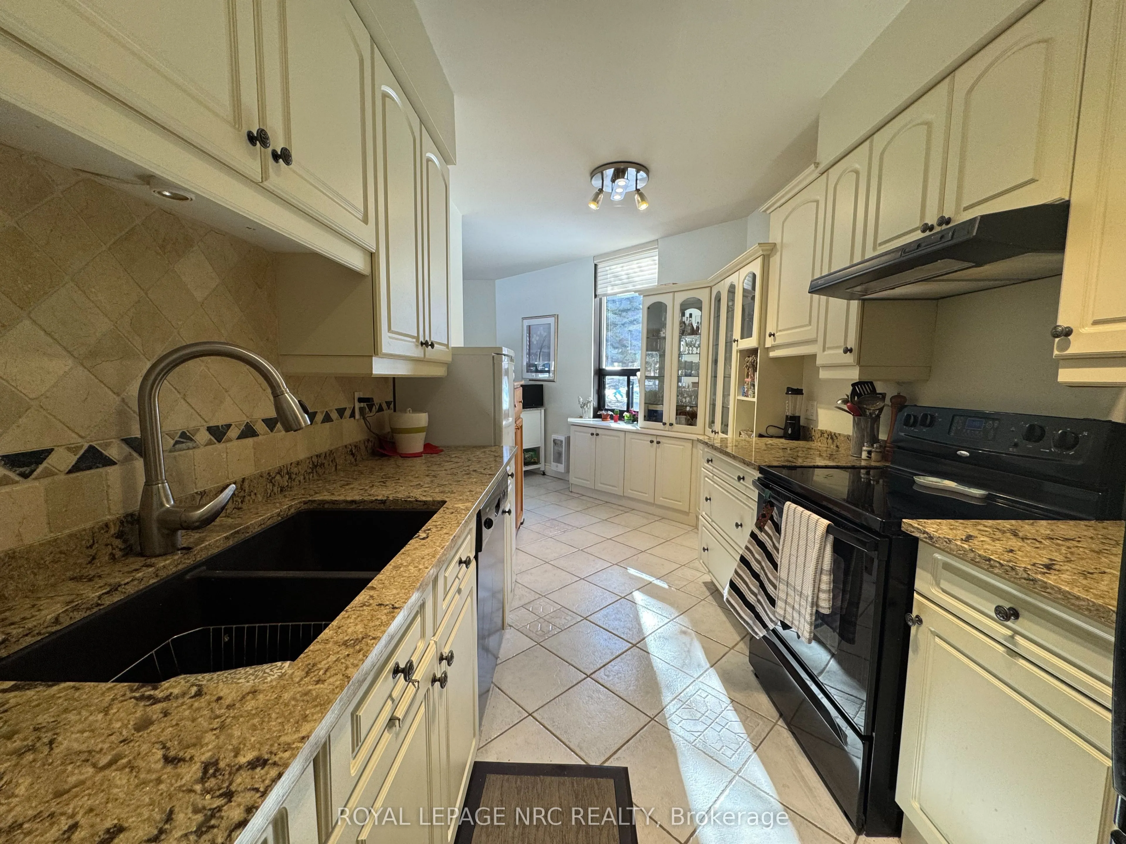 190 Highway 20 W, #102A