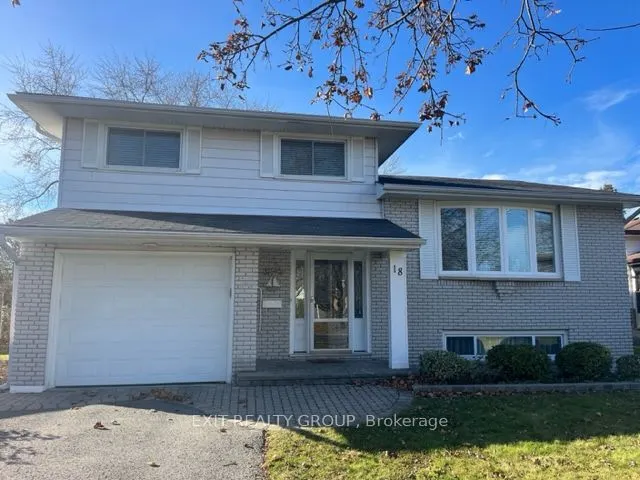 18 Diamond Crescent