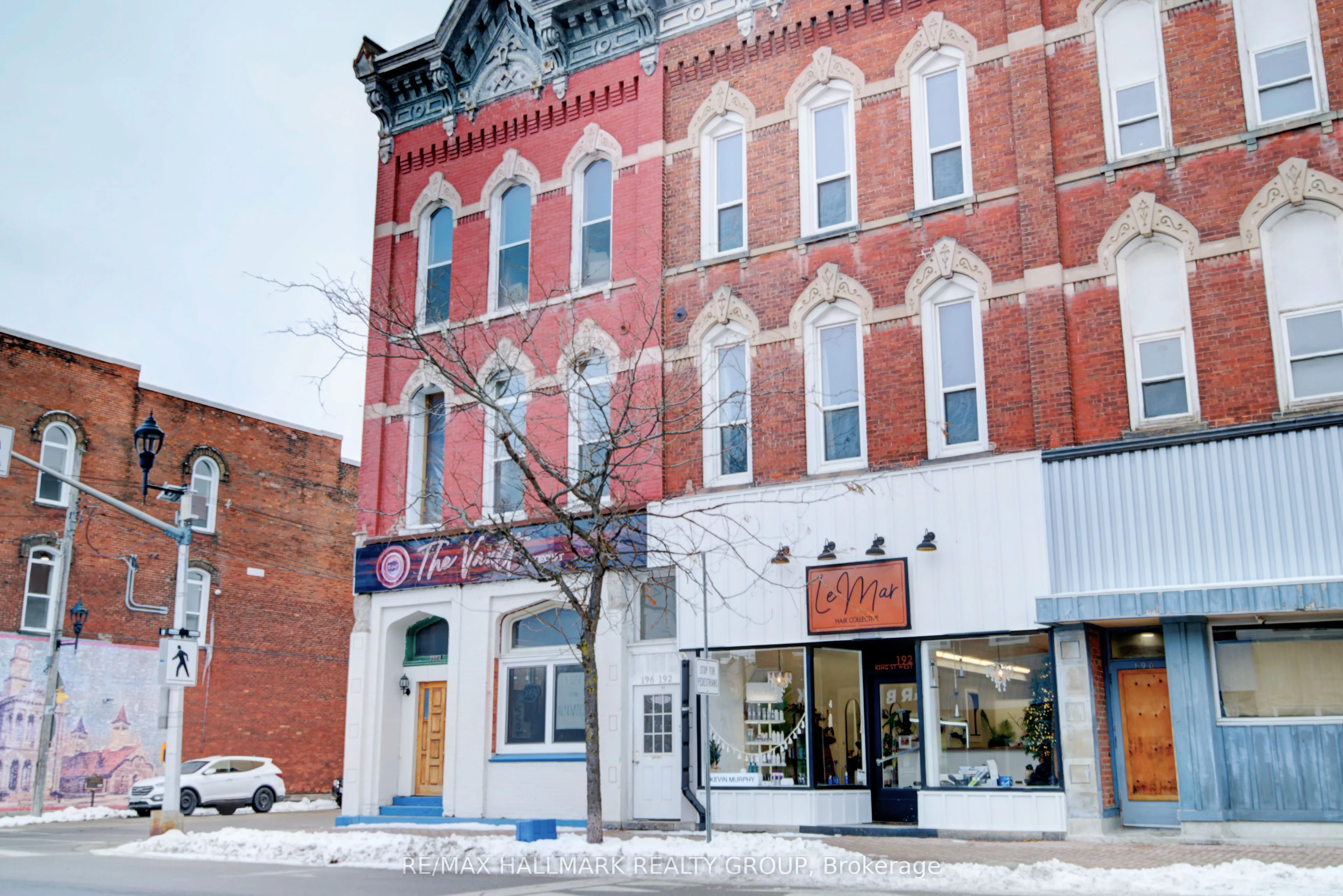 192 King Street W