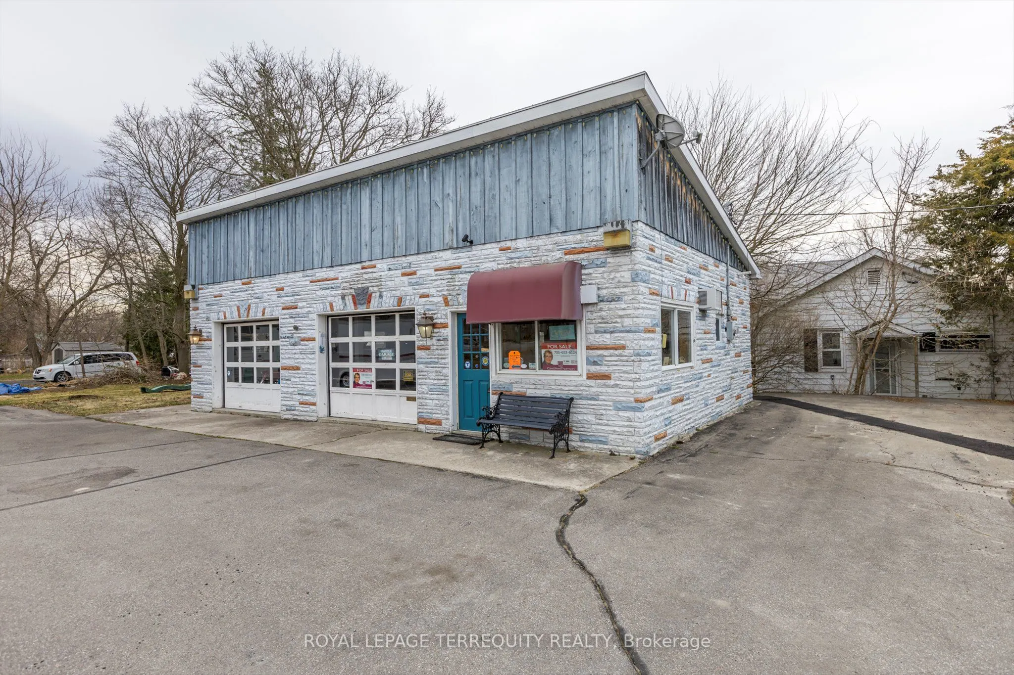 119 Bridge Street W