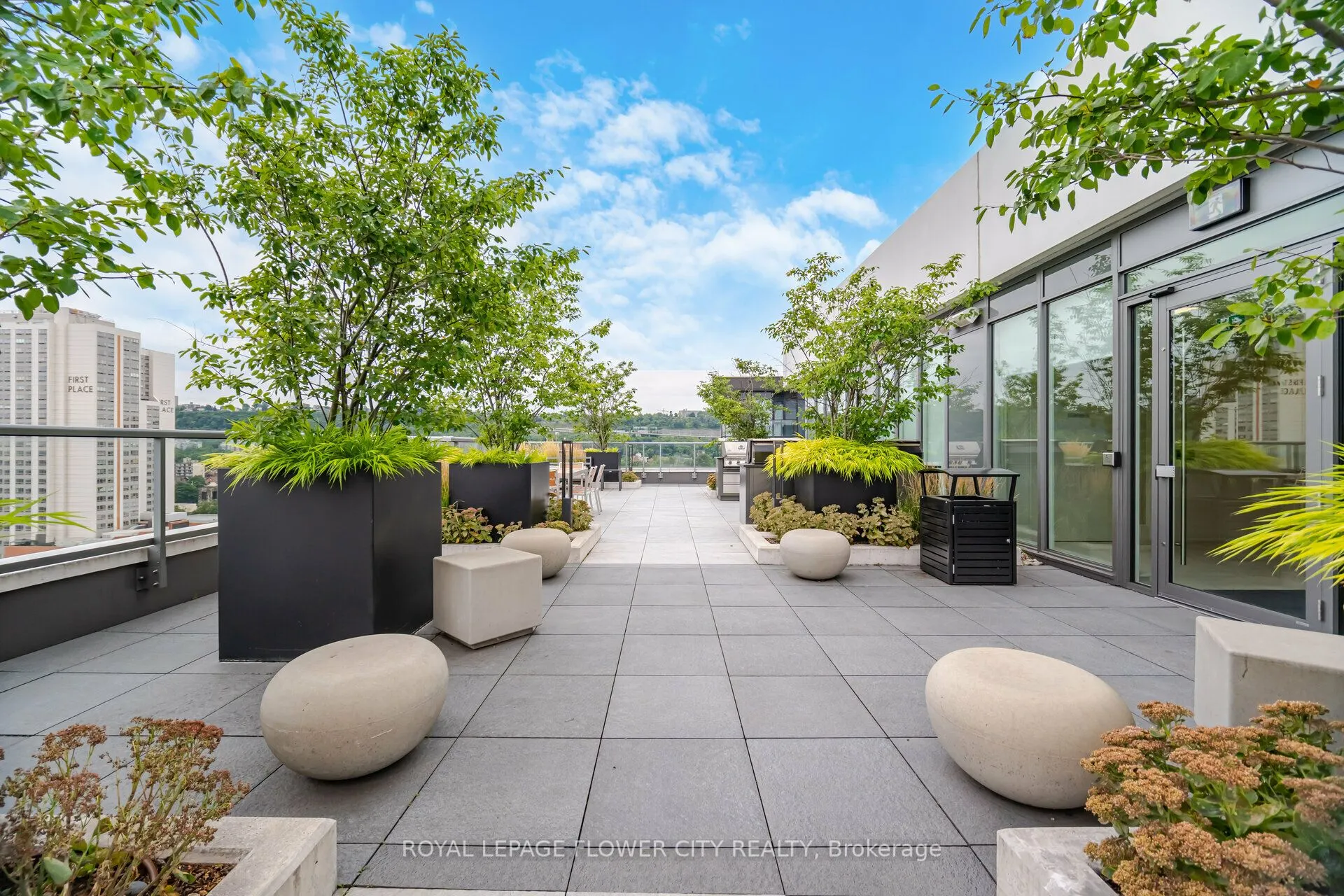 212 King William Street, #604