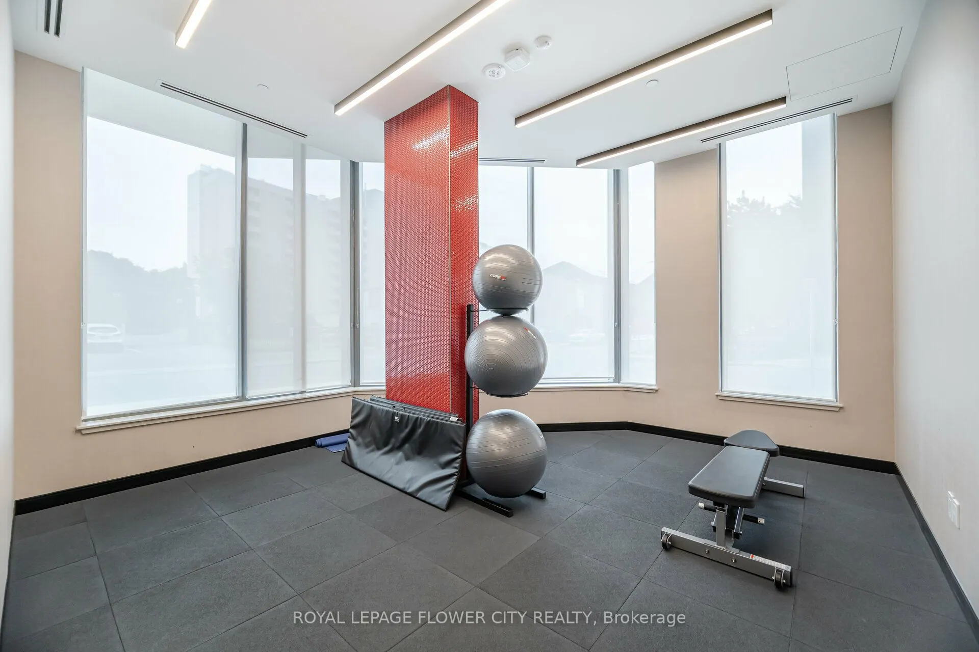 212 King William Street, #604
