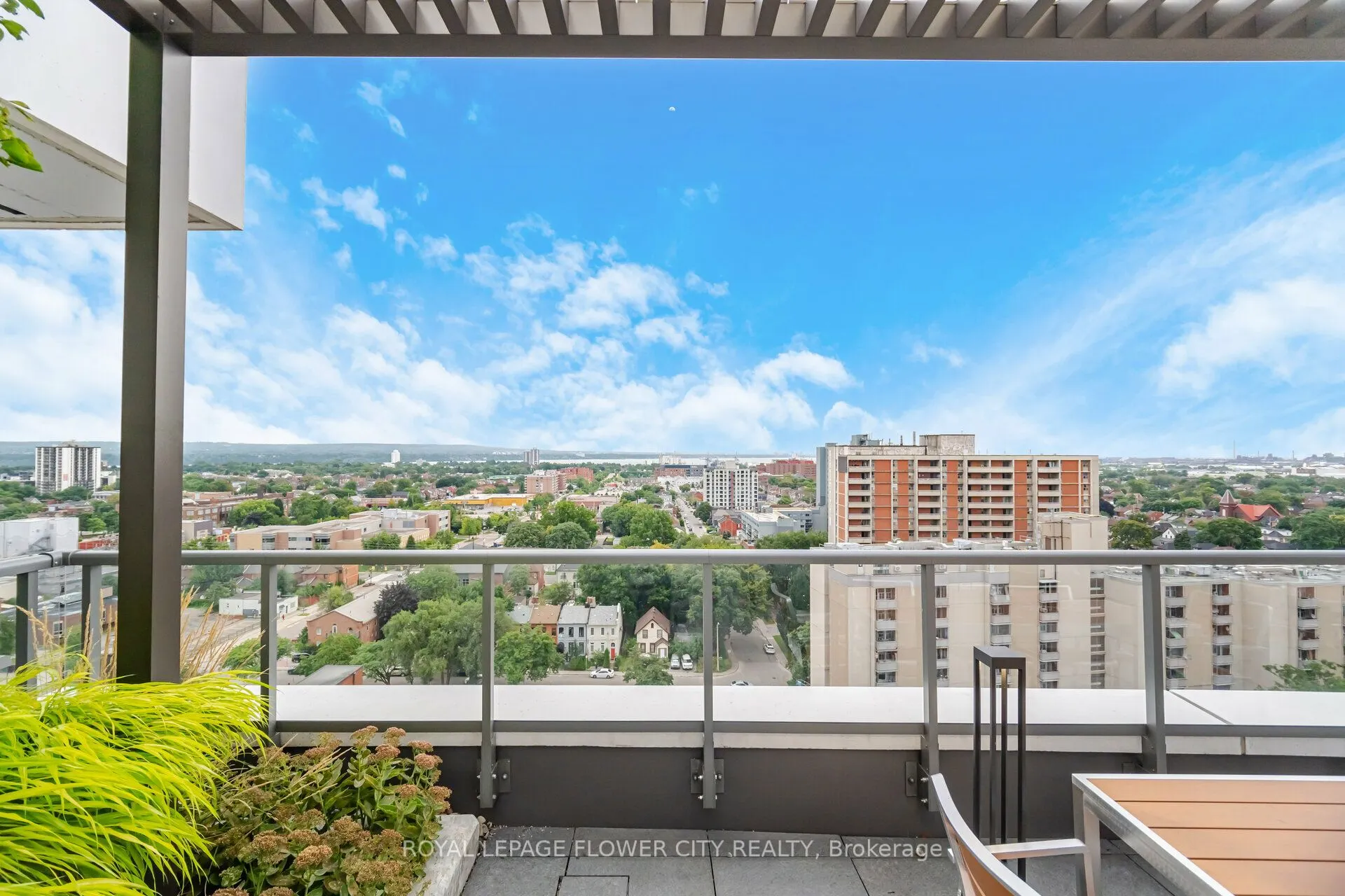 212 King William Street, #604