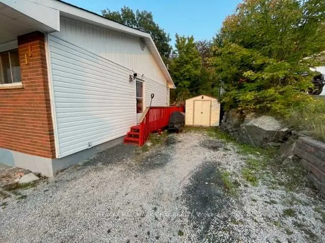 85 Mississauga Avenue