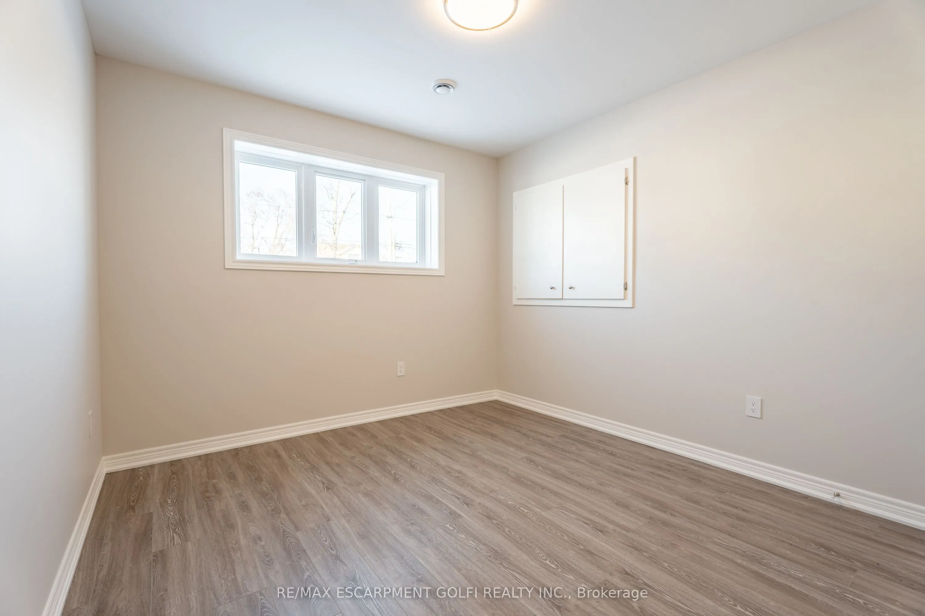 735 Dominion Road