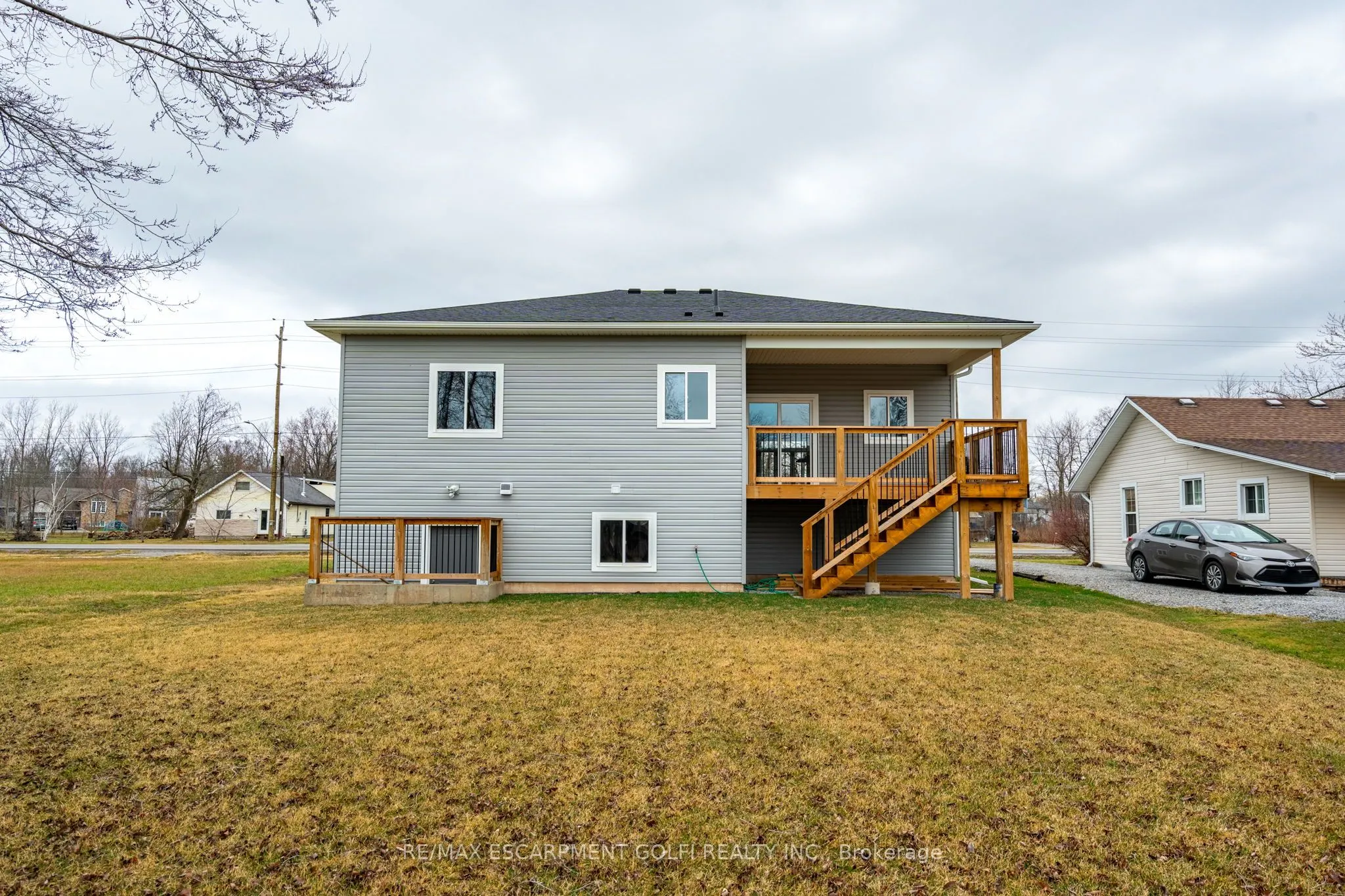 735 Dominion Road