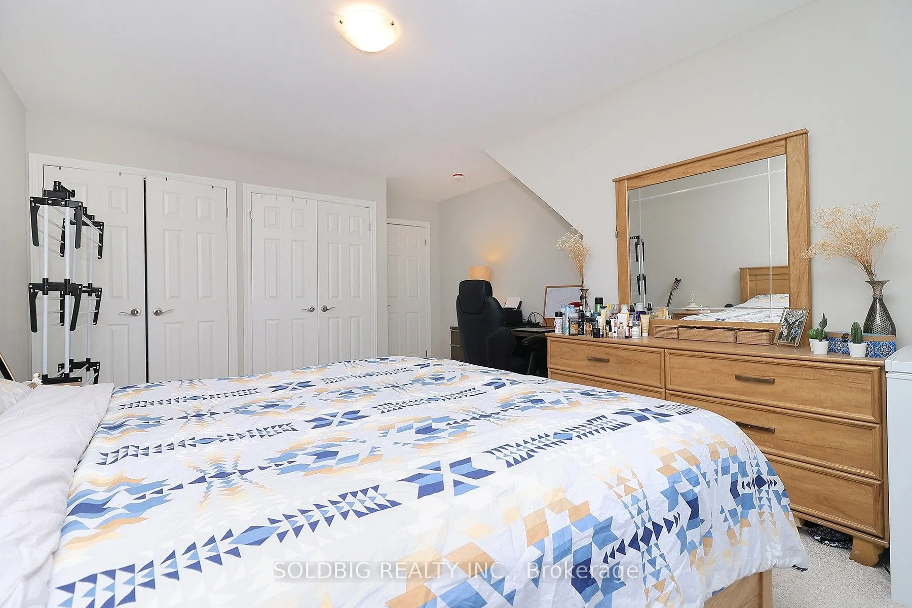 85 Mullin Drive, #18A