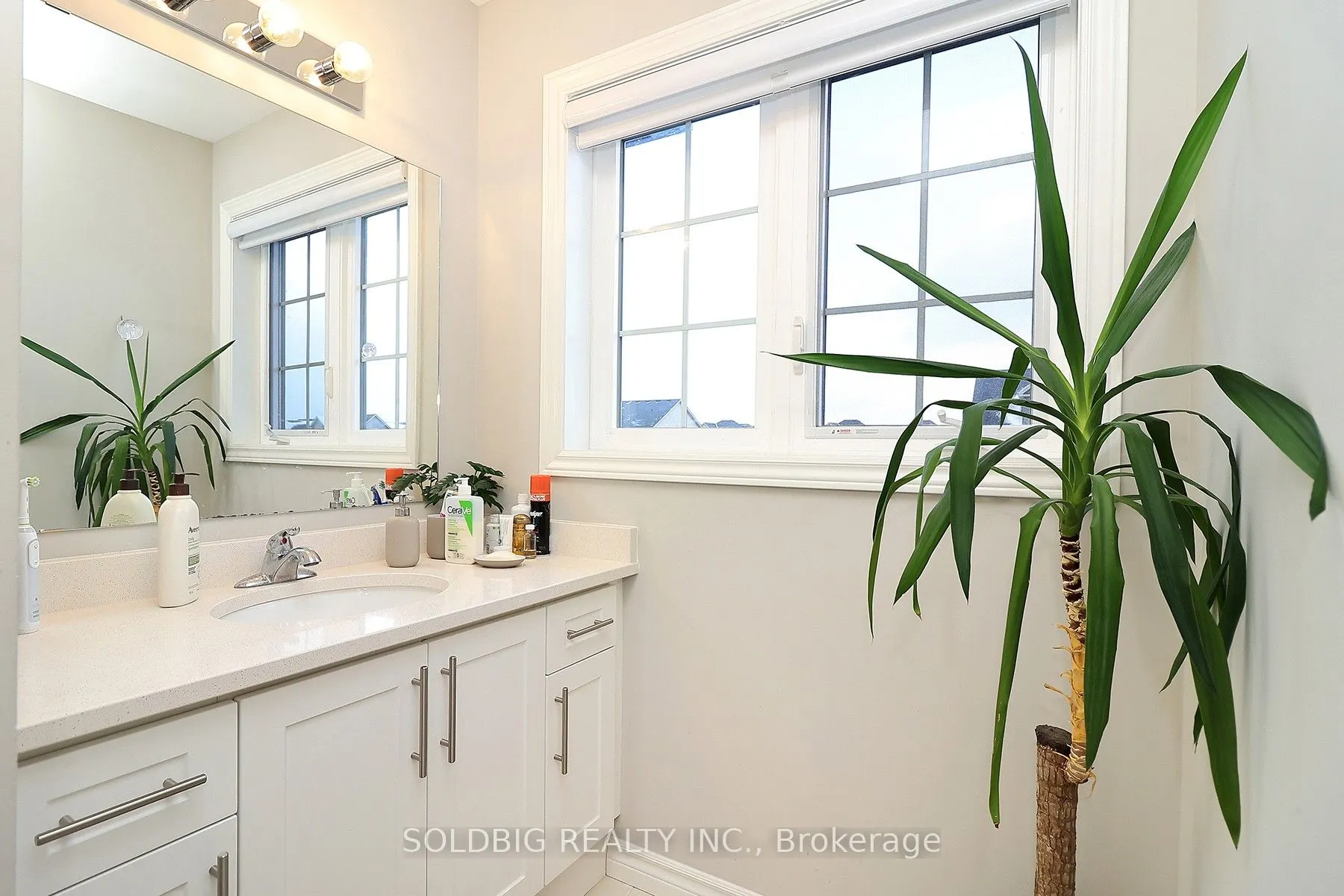 85 Mullin Drive, #18A