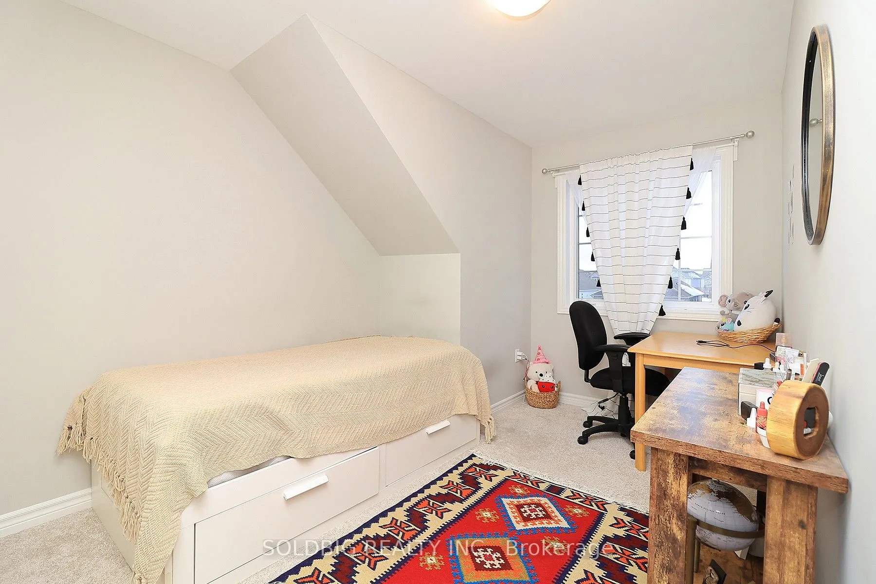 85 Mullin Drive, #18A