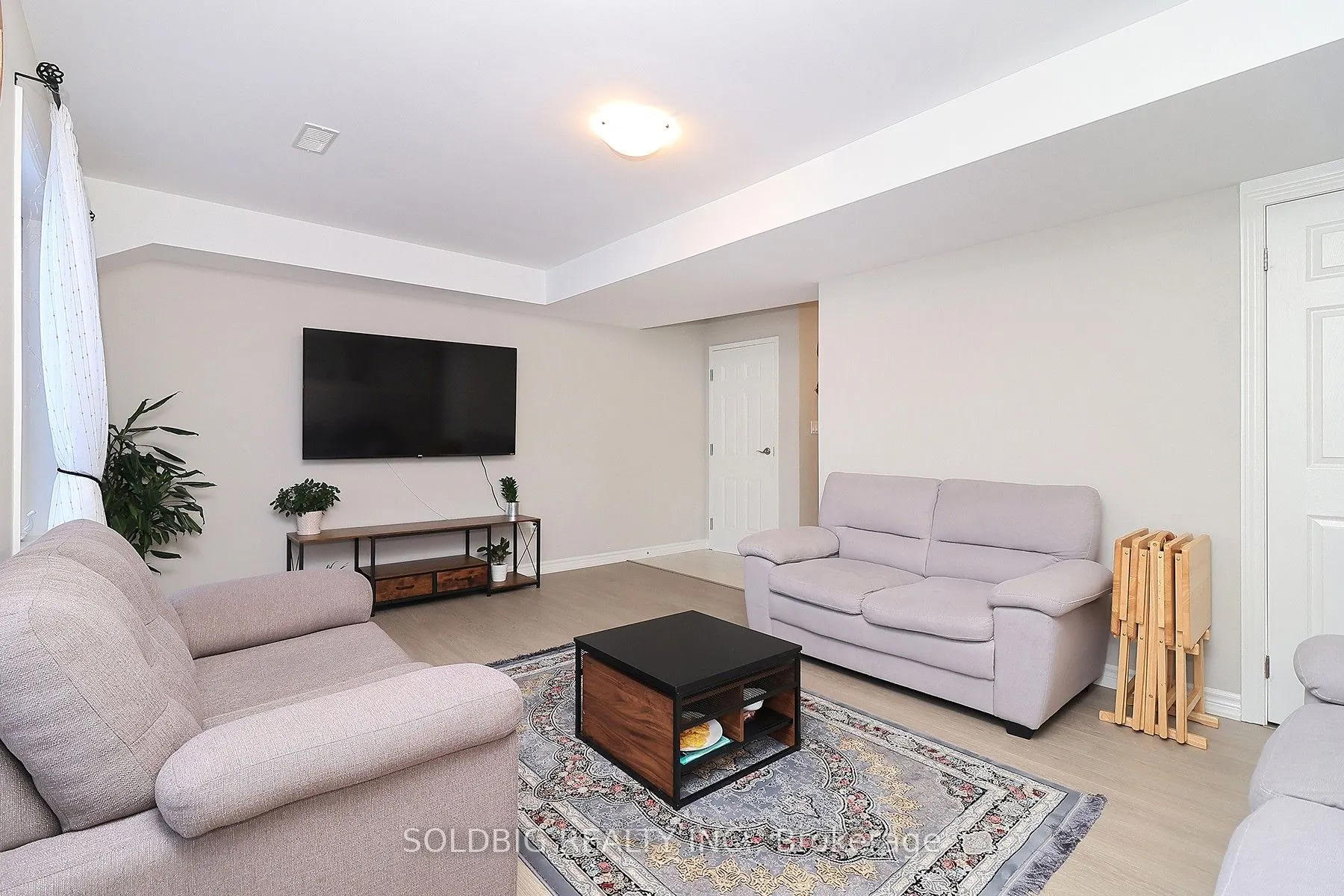 85 Mullin Drive, #18A