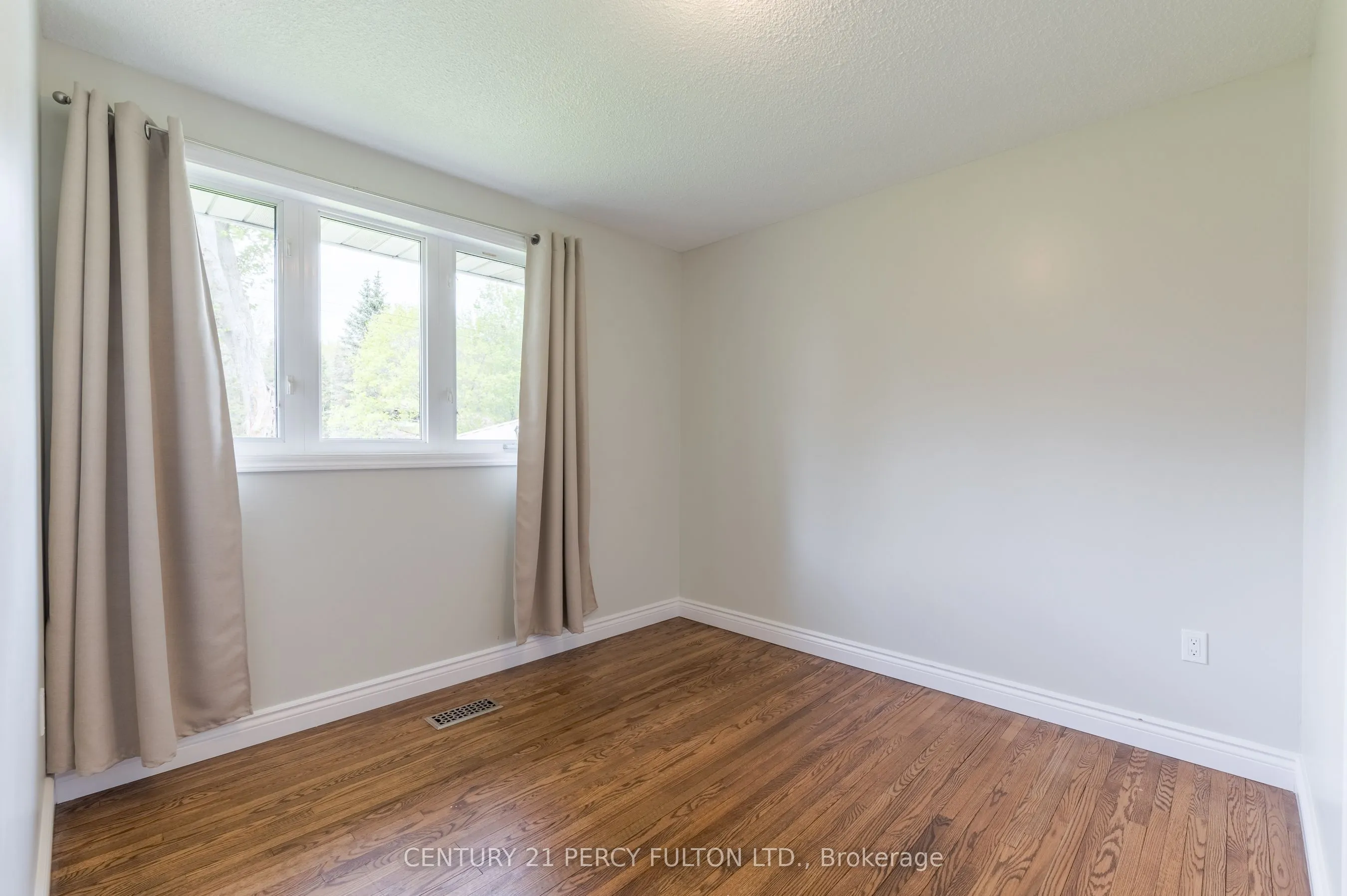 169 Victoria Drive
