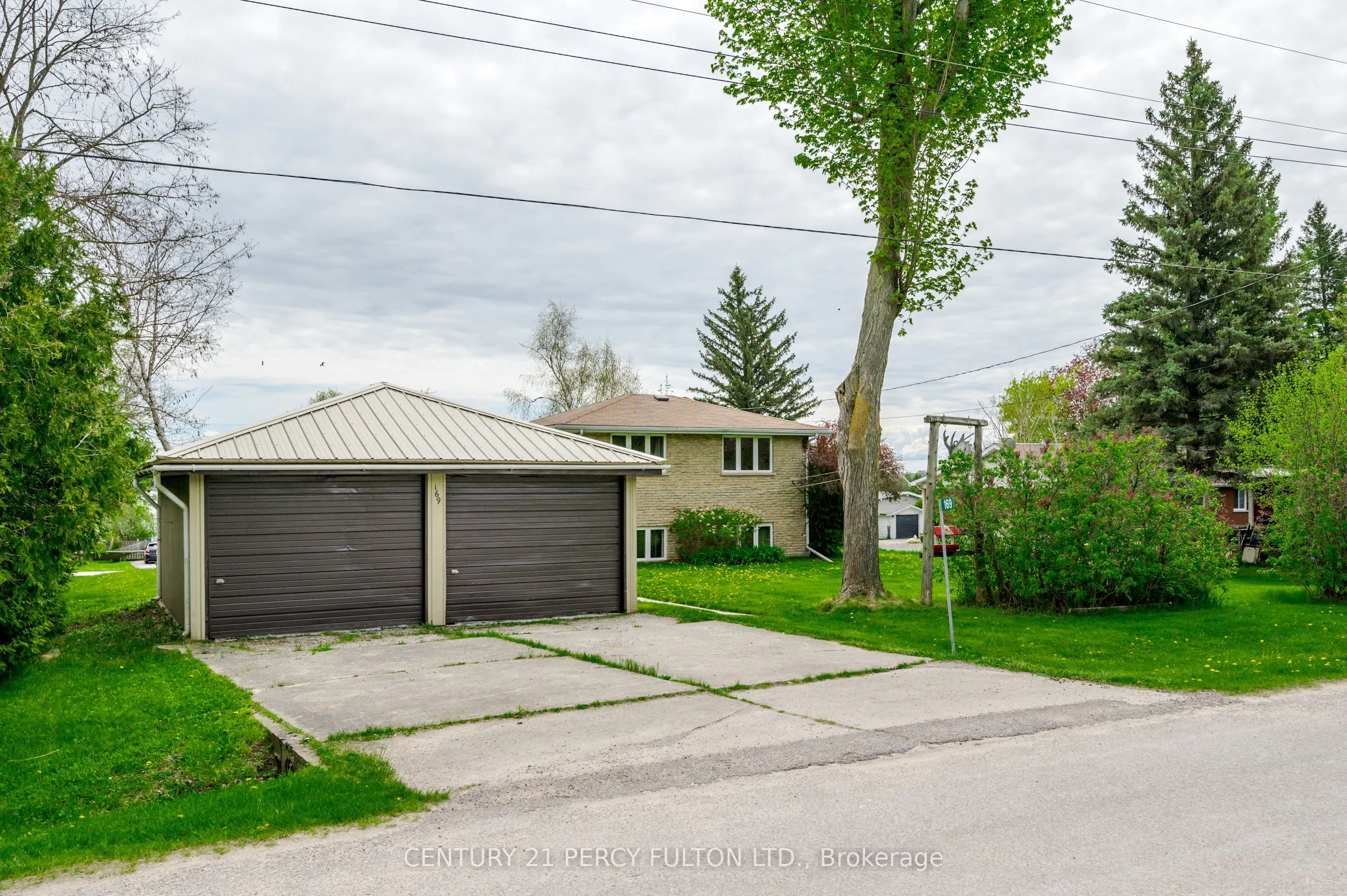 169 Victoria Drive