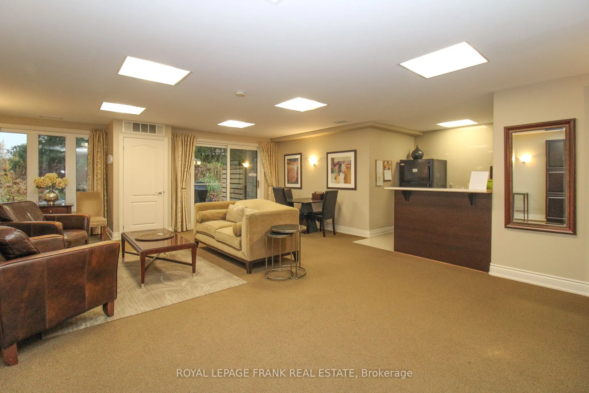 869 Clonsilla Avenue #110