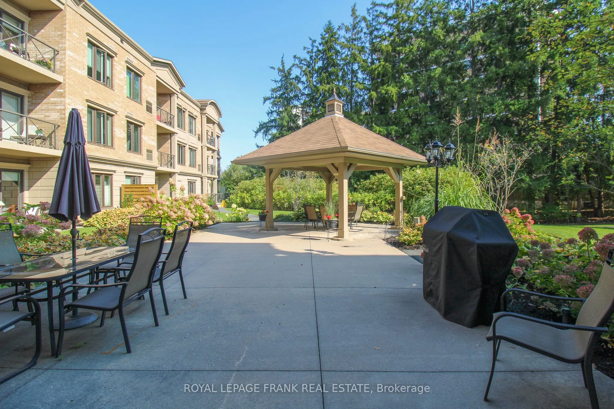 869 Clonsilla Avenue #110
