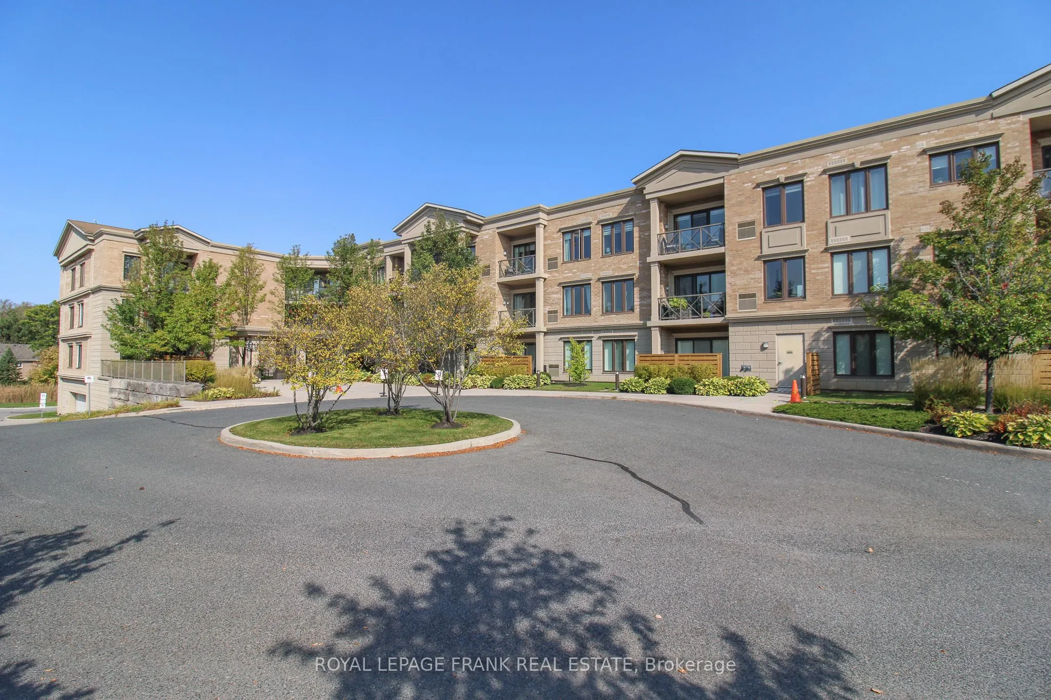 869 Clonsilla Avenue #110