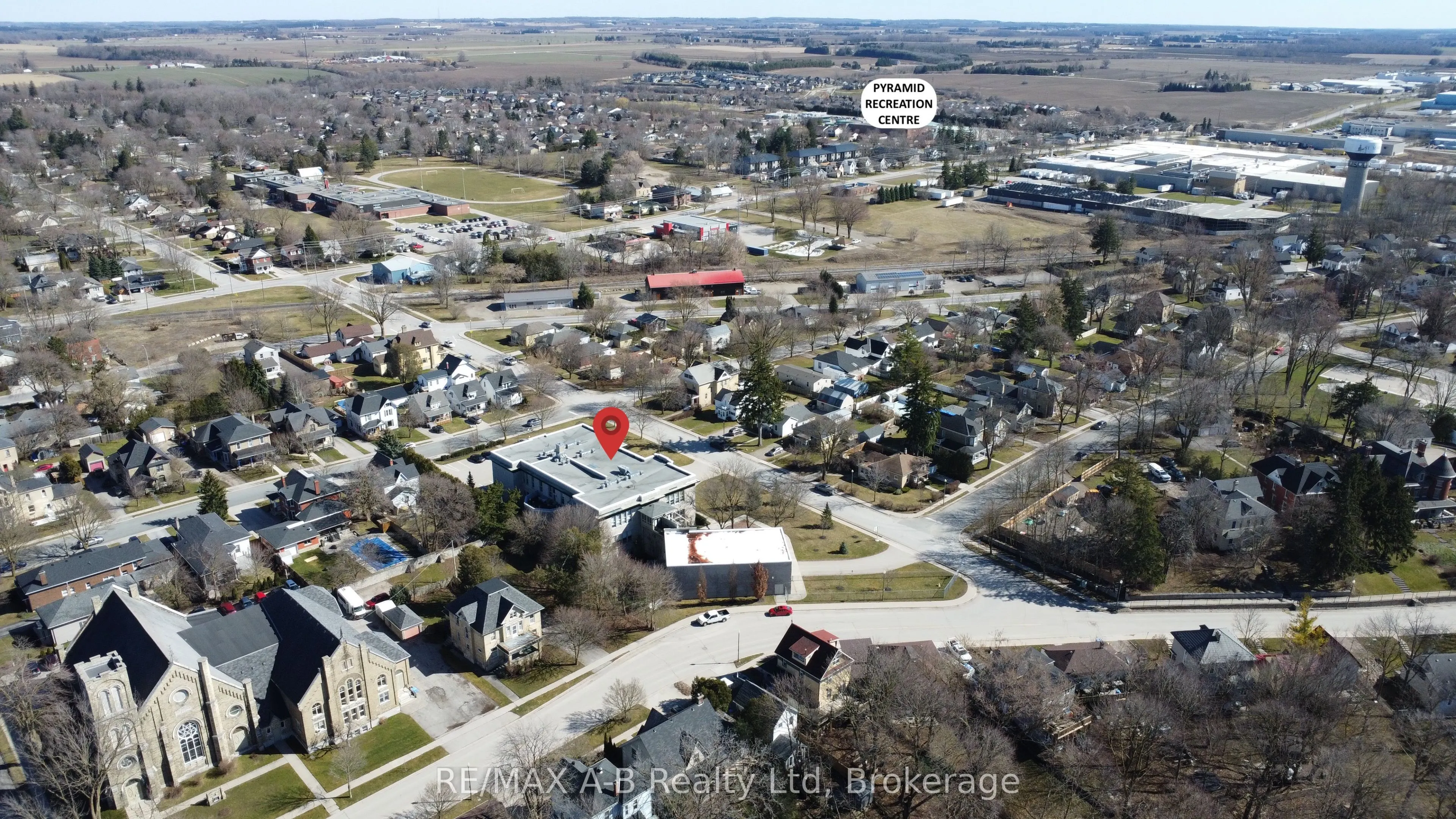 189 ELIZABETH Street, #2F
