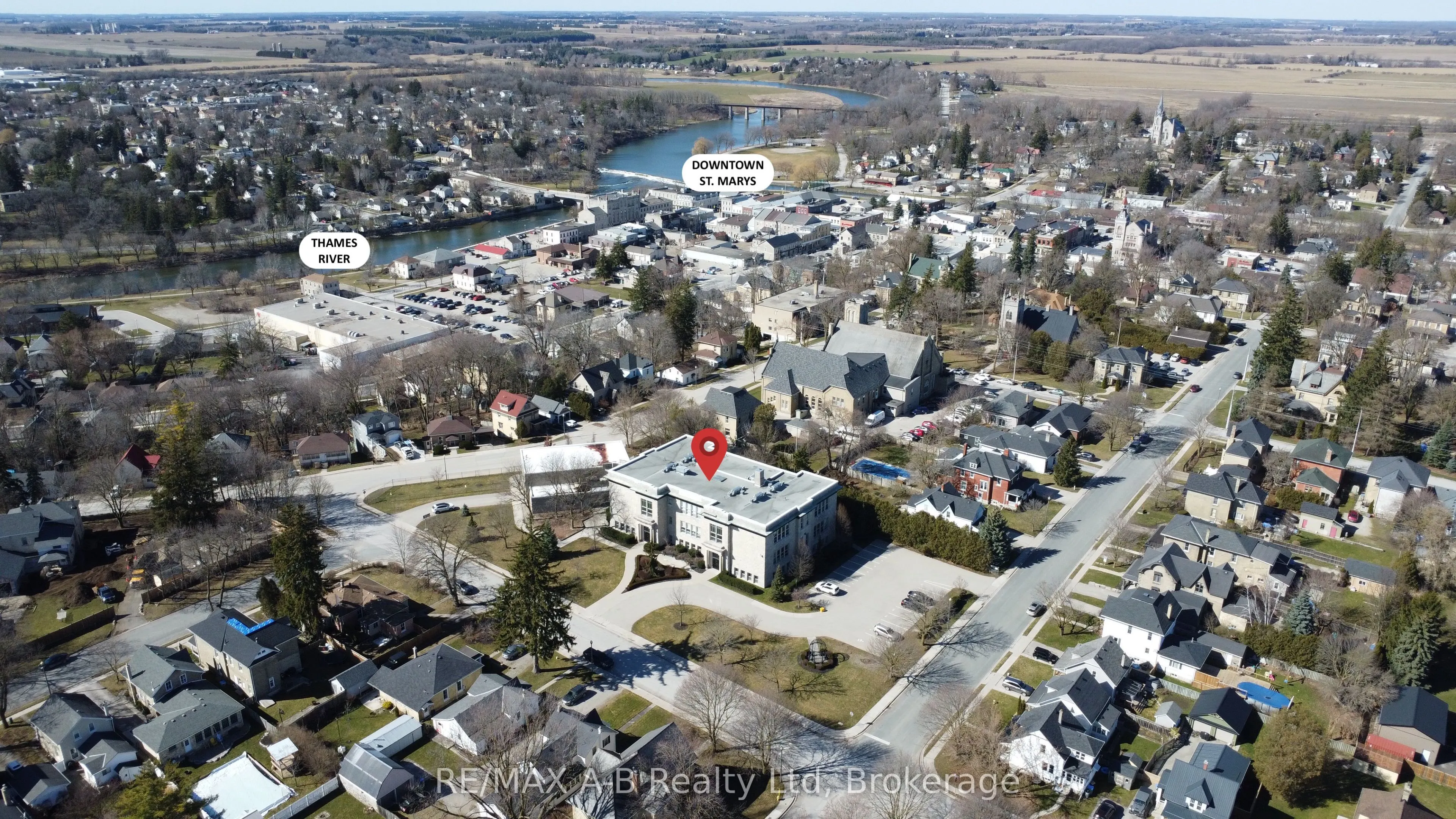 189 ELIZABETH Street, #2F
