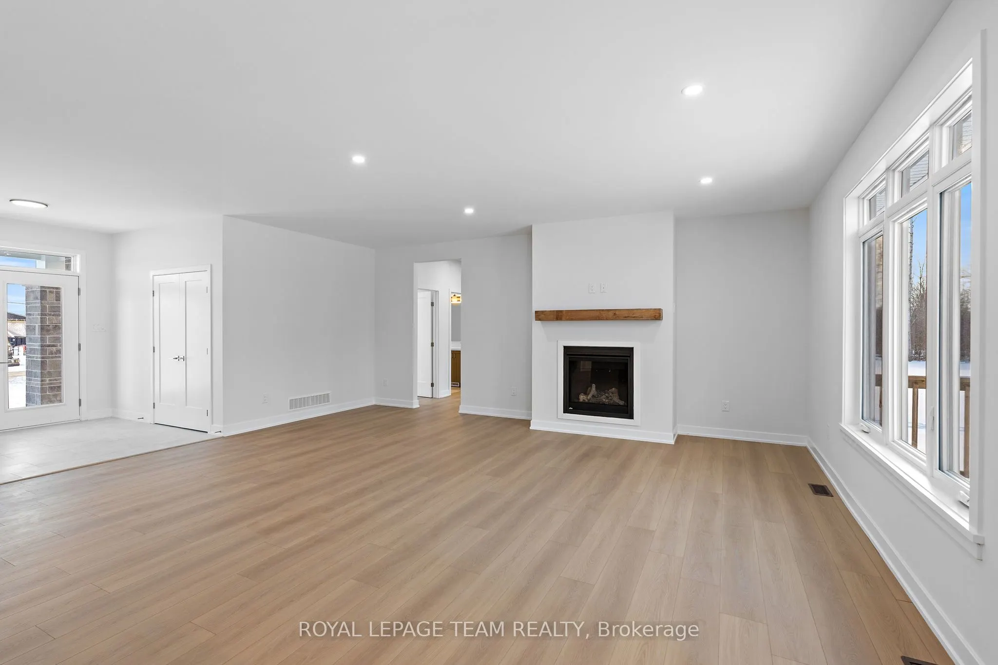 46 TENNANT Drive