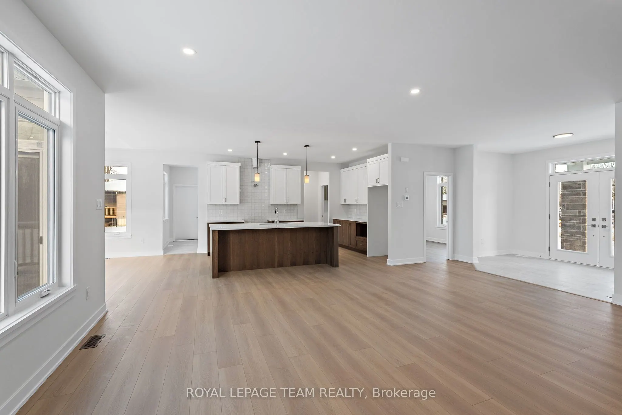 46 TENNANT Drive