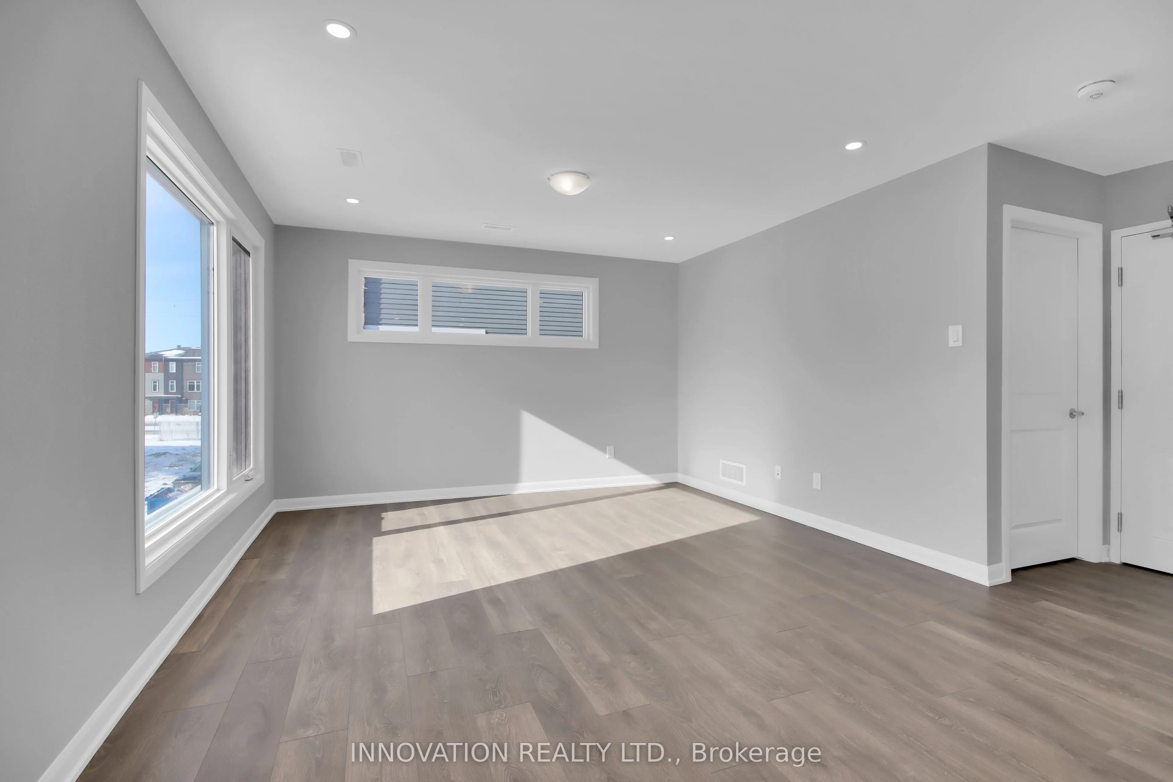1515 Creekway Private