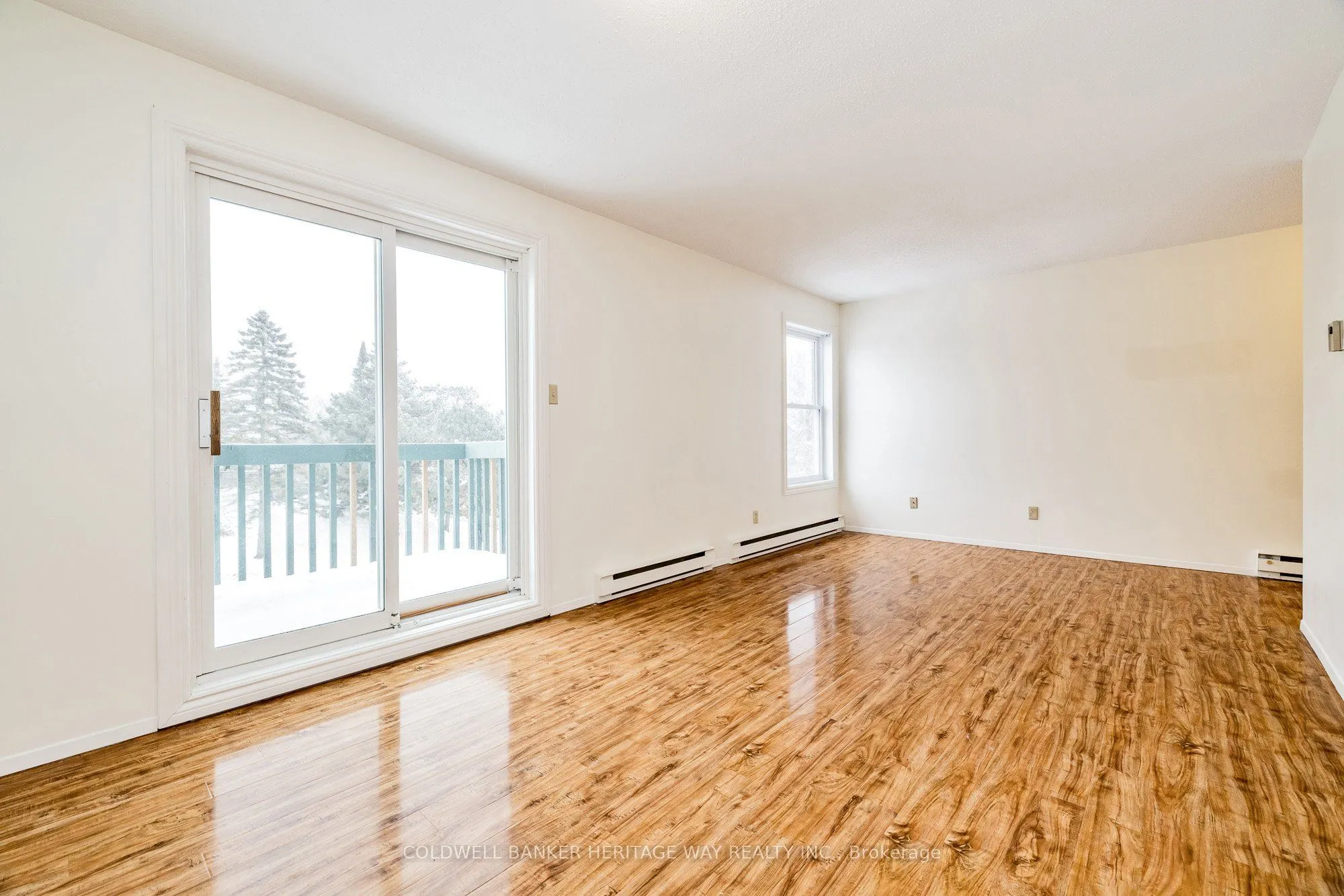 299 Thomas Street, #204