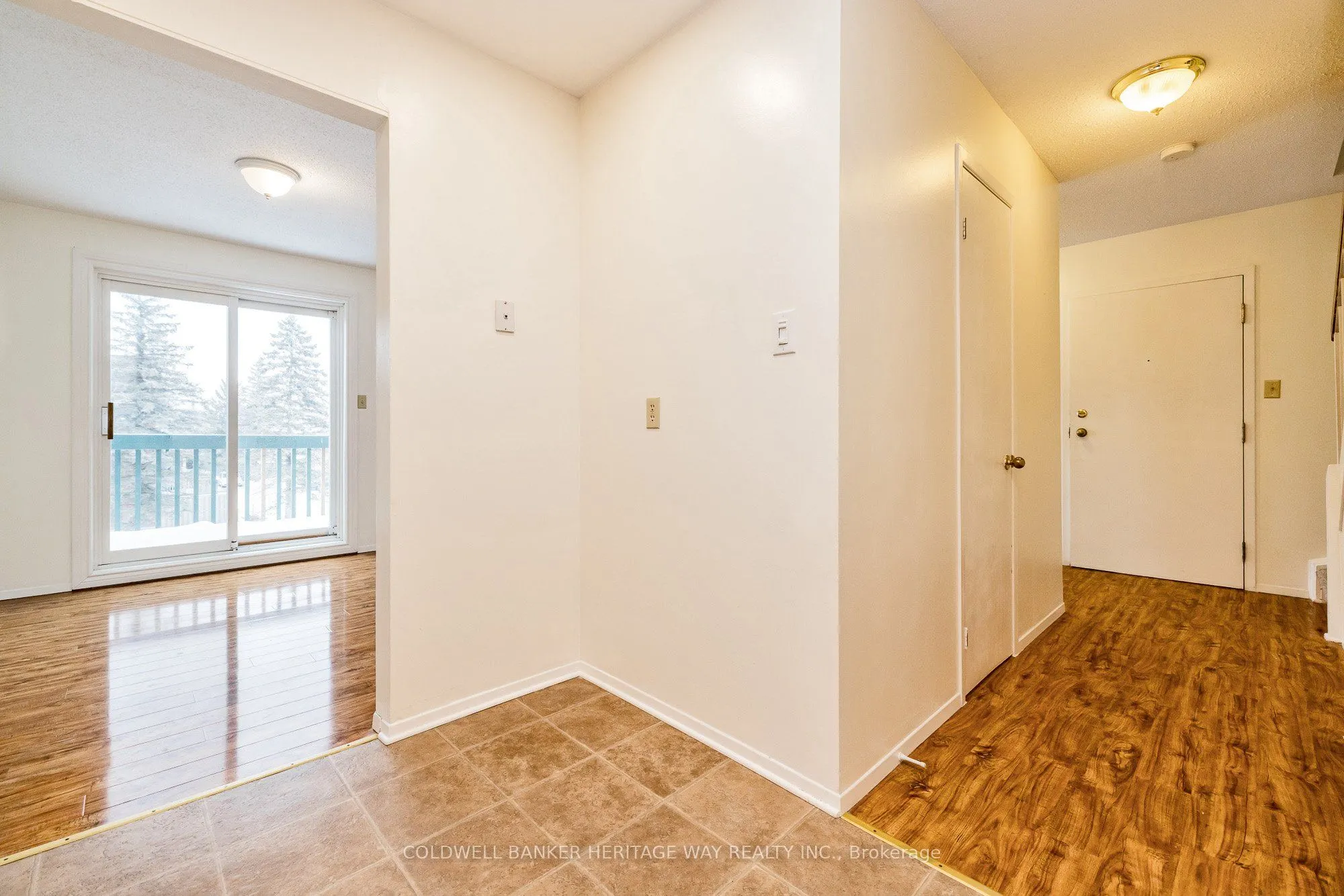 299 Thomas Street, #204