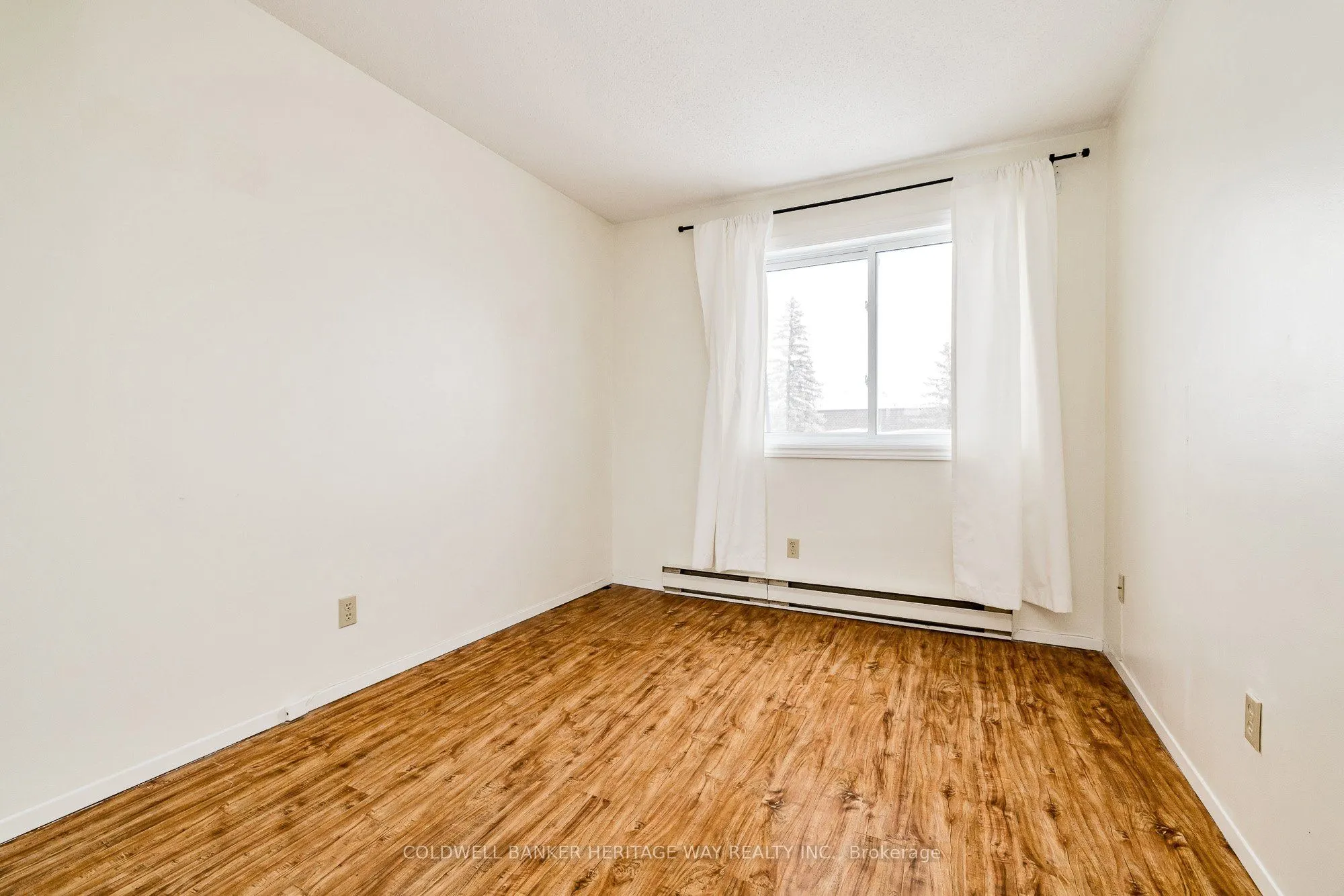 299 Thomas Street, #204
