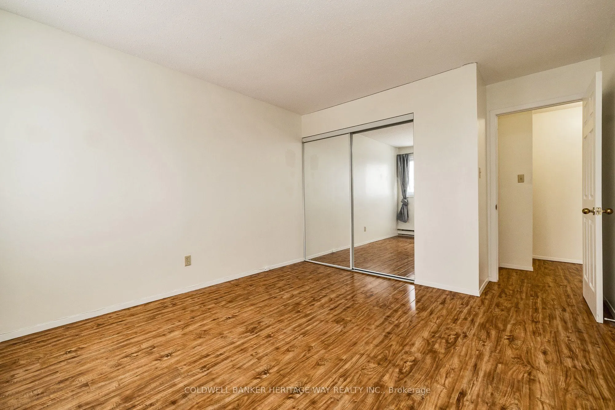 299 Thomas Street, #204